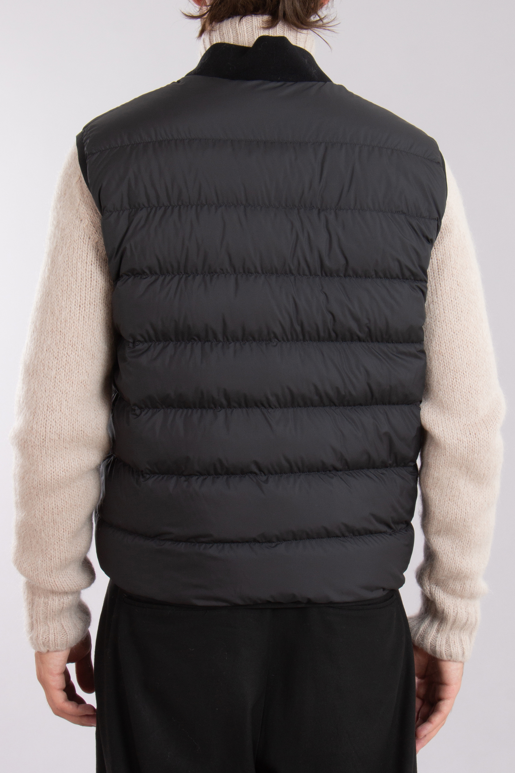 MONCLER Gouilles 3-in-1 Micro Chic Down Jacket