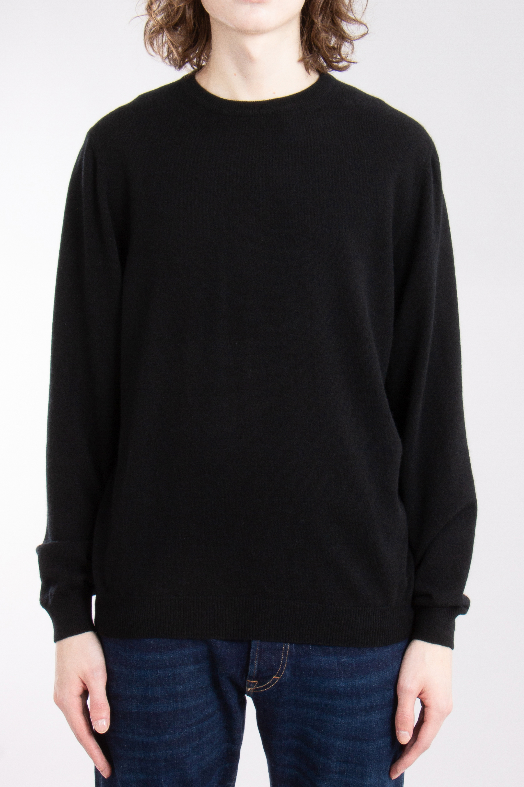 AIDA BARNI Crew Neck Cashmere Knit Sweater