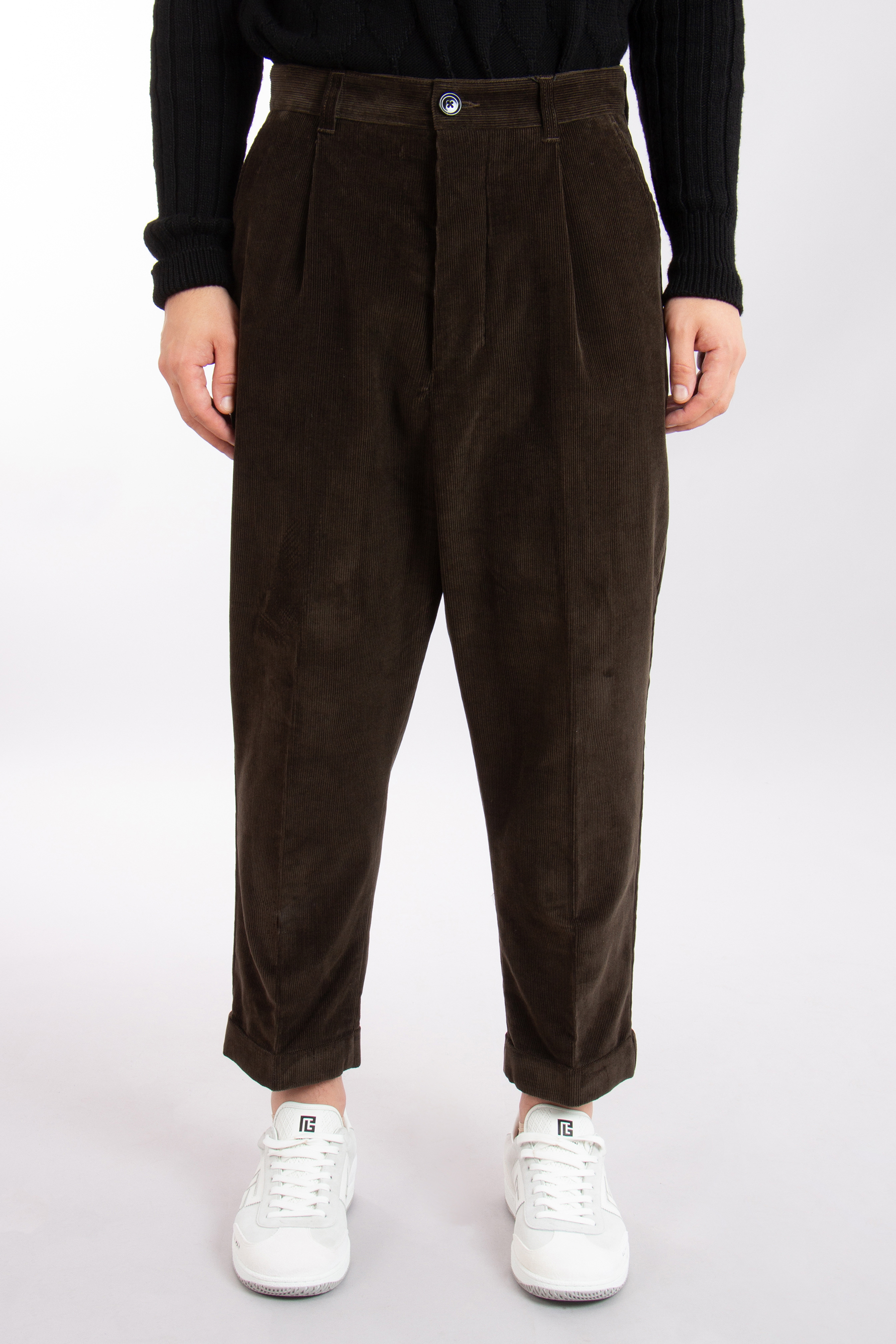 AMI PARIS Oversized Carrot Fit Cotton Corduroy Pants