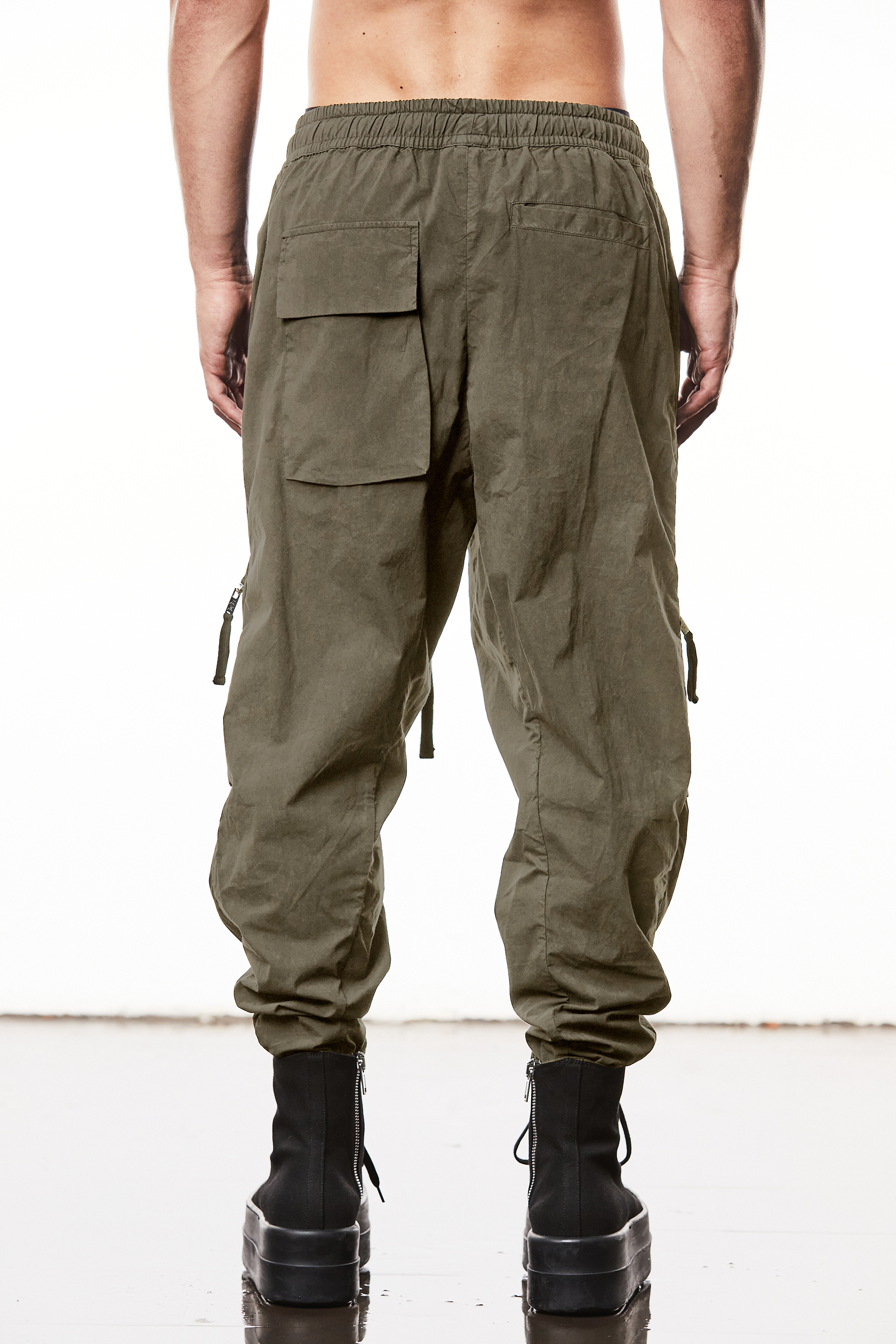 THOM KROM Dropped Crotch Washed Crashed Cotton Stretch Cargo Pants