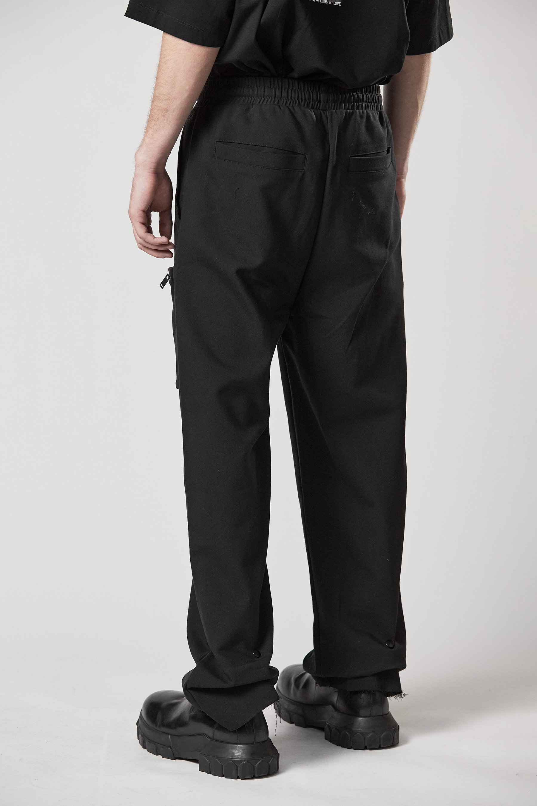 THOM KROM Woven Cotton-Nylon Stretch Cargo Pants