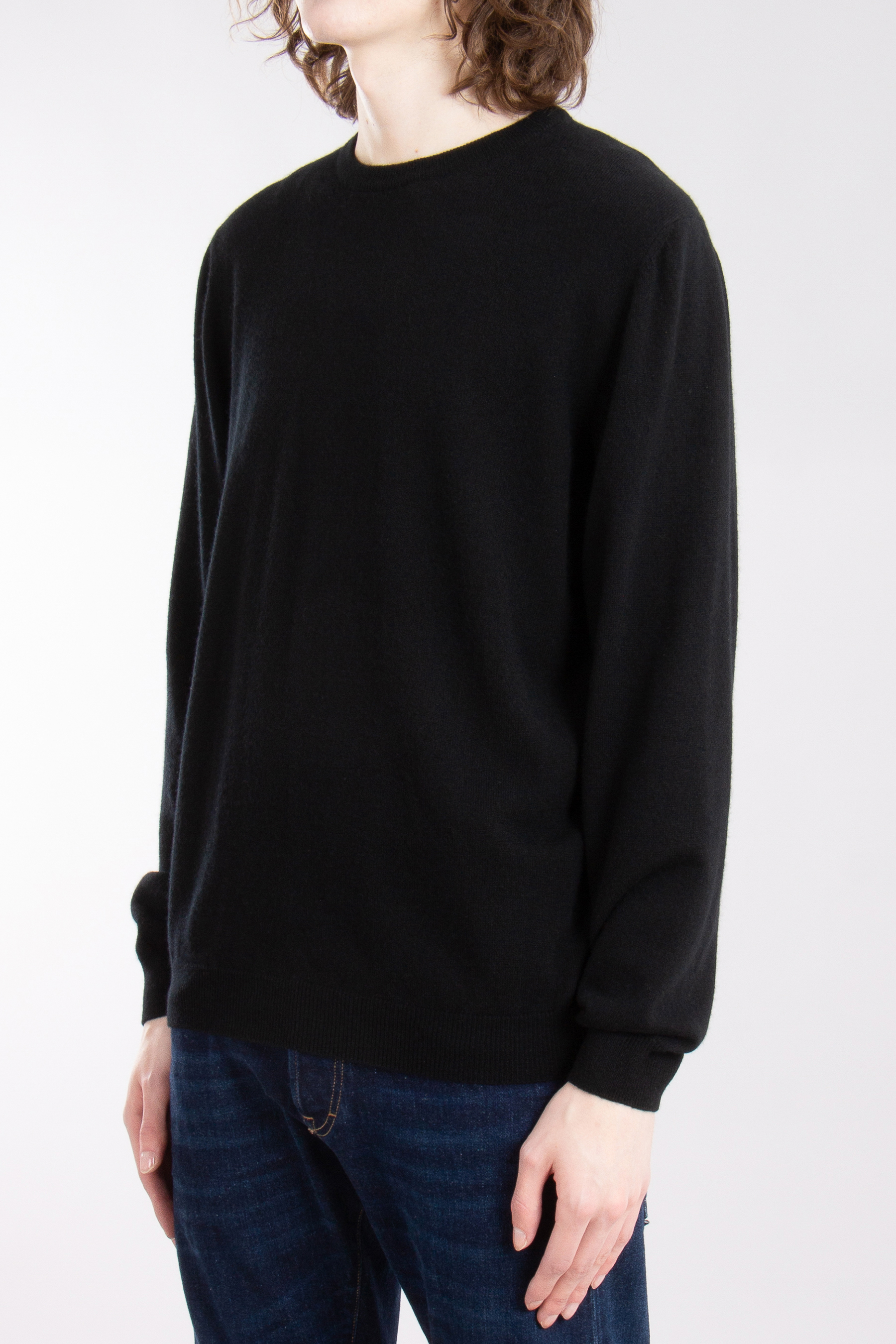 AIDA BARNI Crew Neck Cashmere Knit Sweater