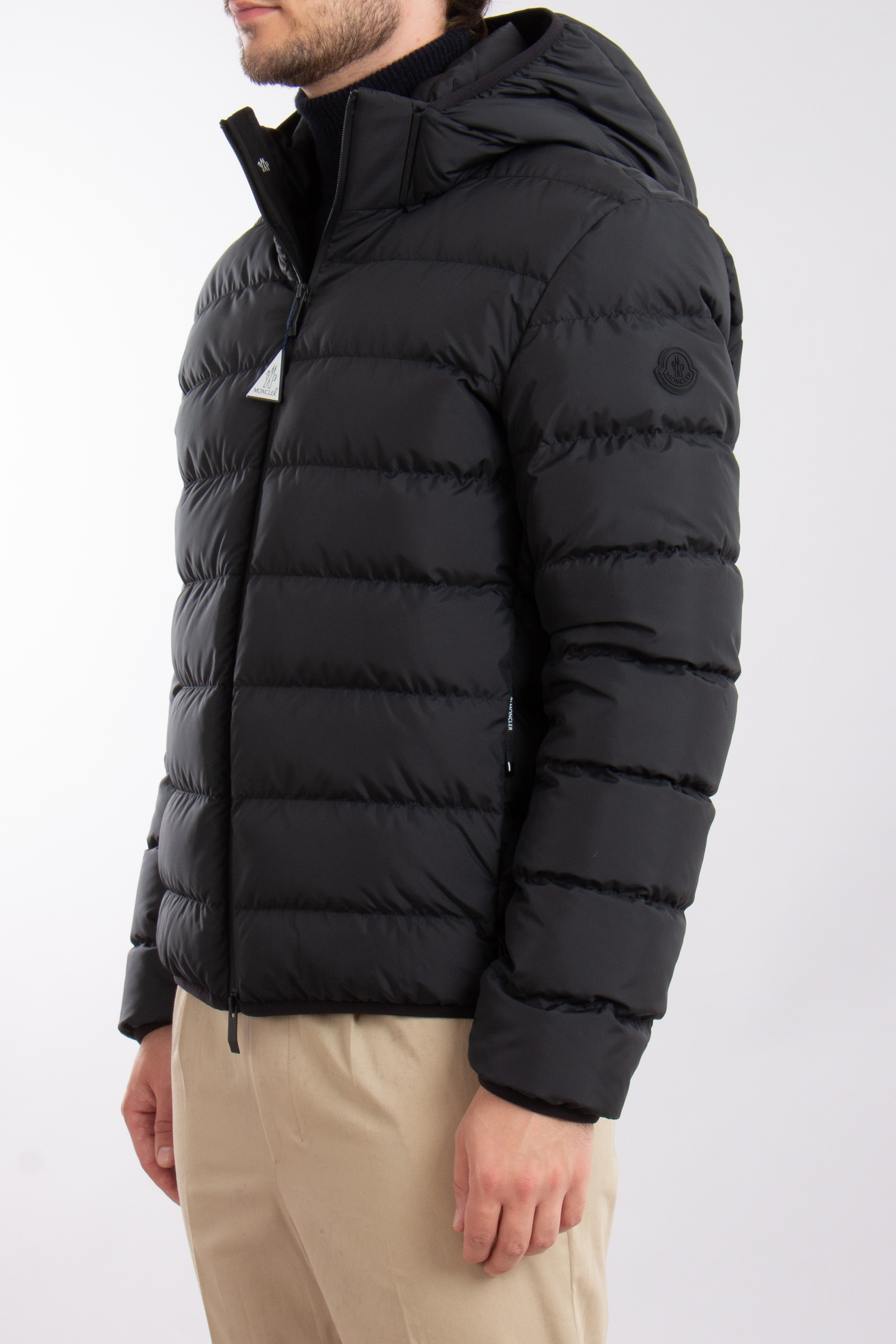 MONCLER Jeluz Micro Soft Nylon Technique Down Jacket