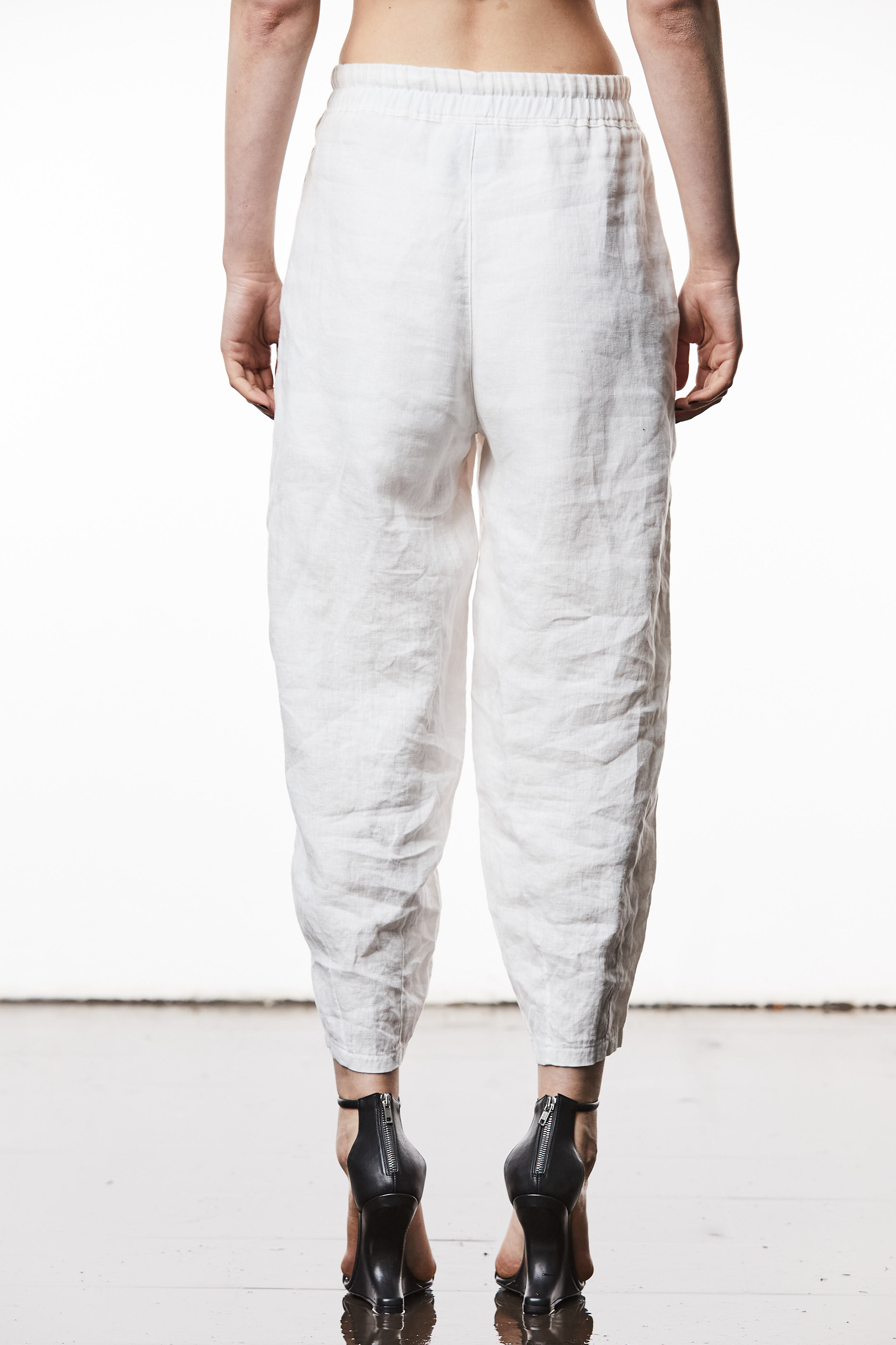 THOM KROM Relaxed Linen-Cotton Blend Pants