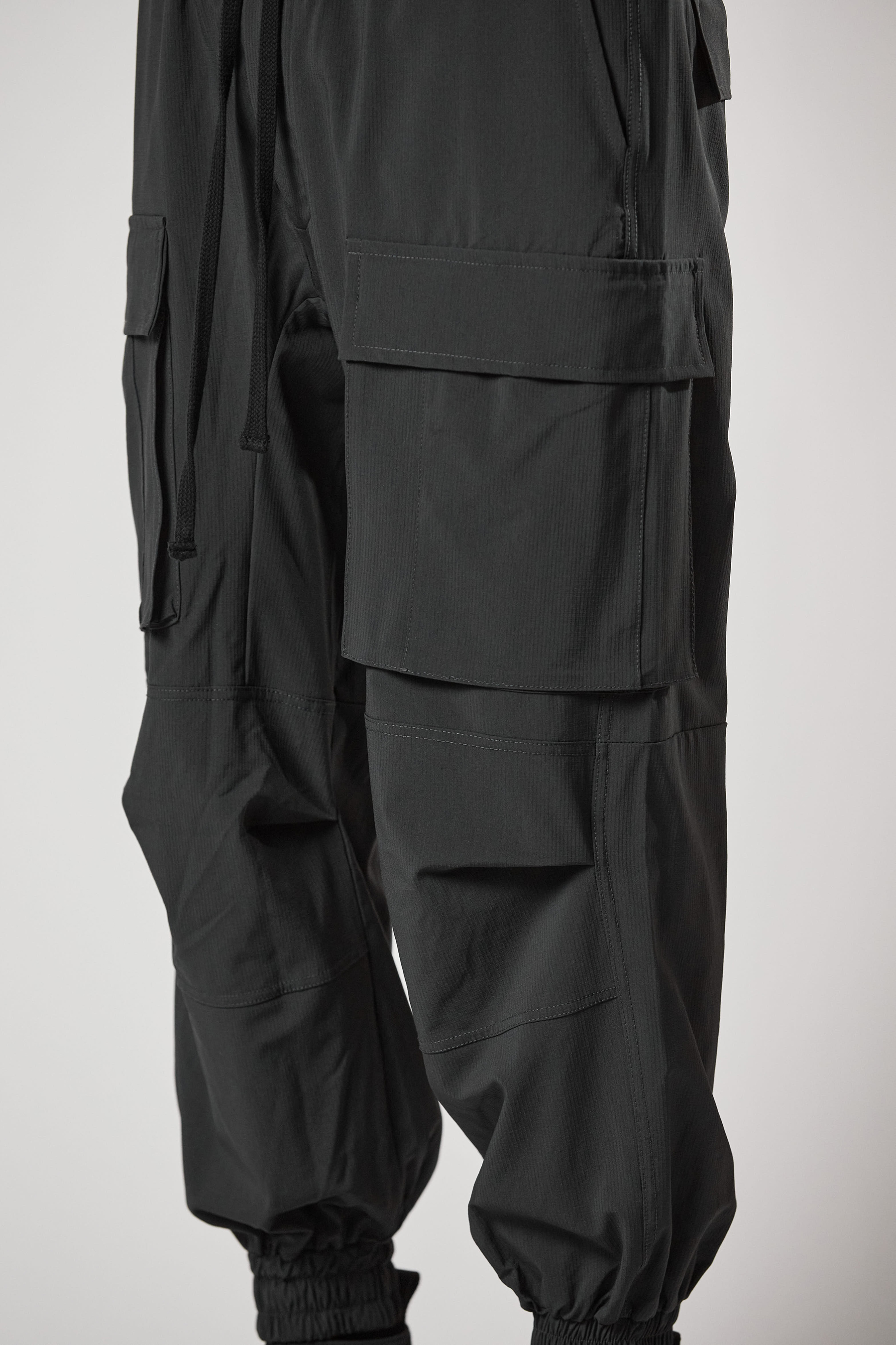 THOM KROM Nylon Stretch Ripstop Cargo Pants