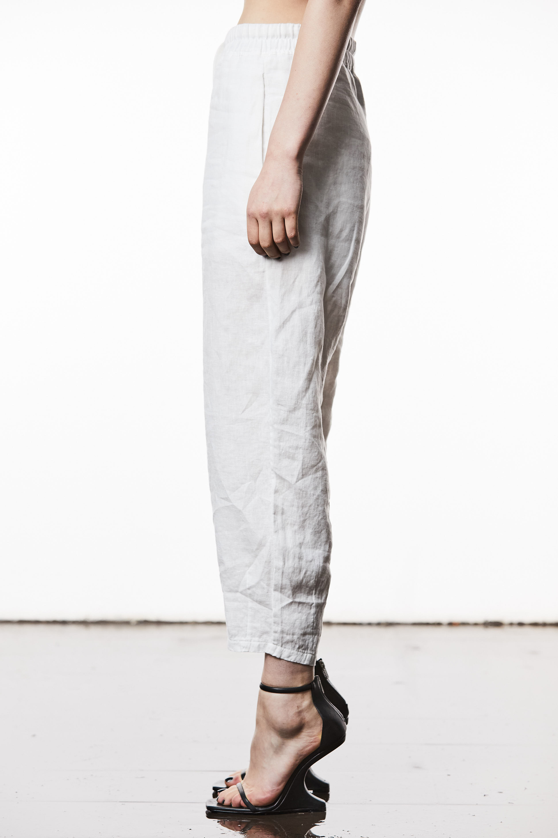 THOM KROM Relaxed Linen-Cotton Blend Pants