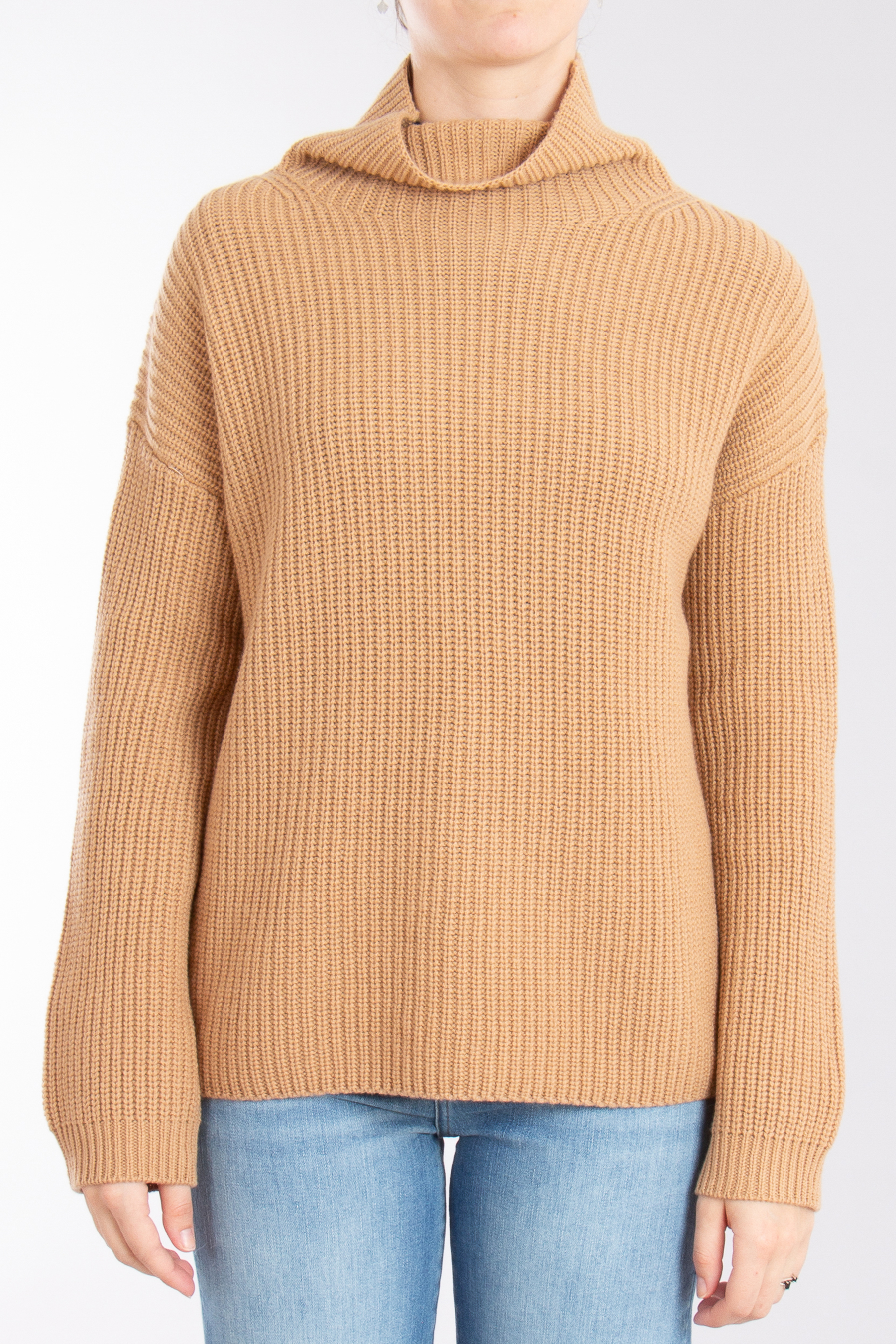 0039 ITALY Ribbed Cashmere-Wool Blend Mock Neck Sweater Lona