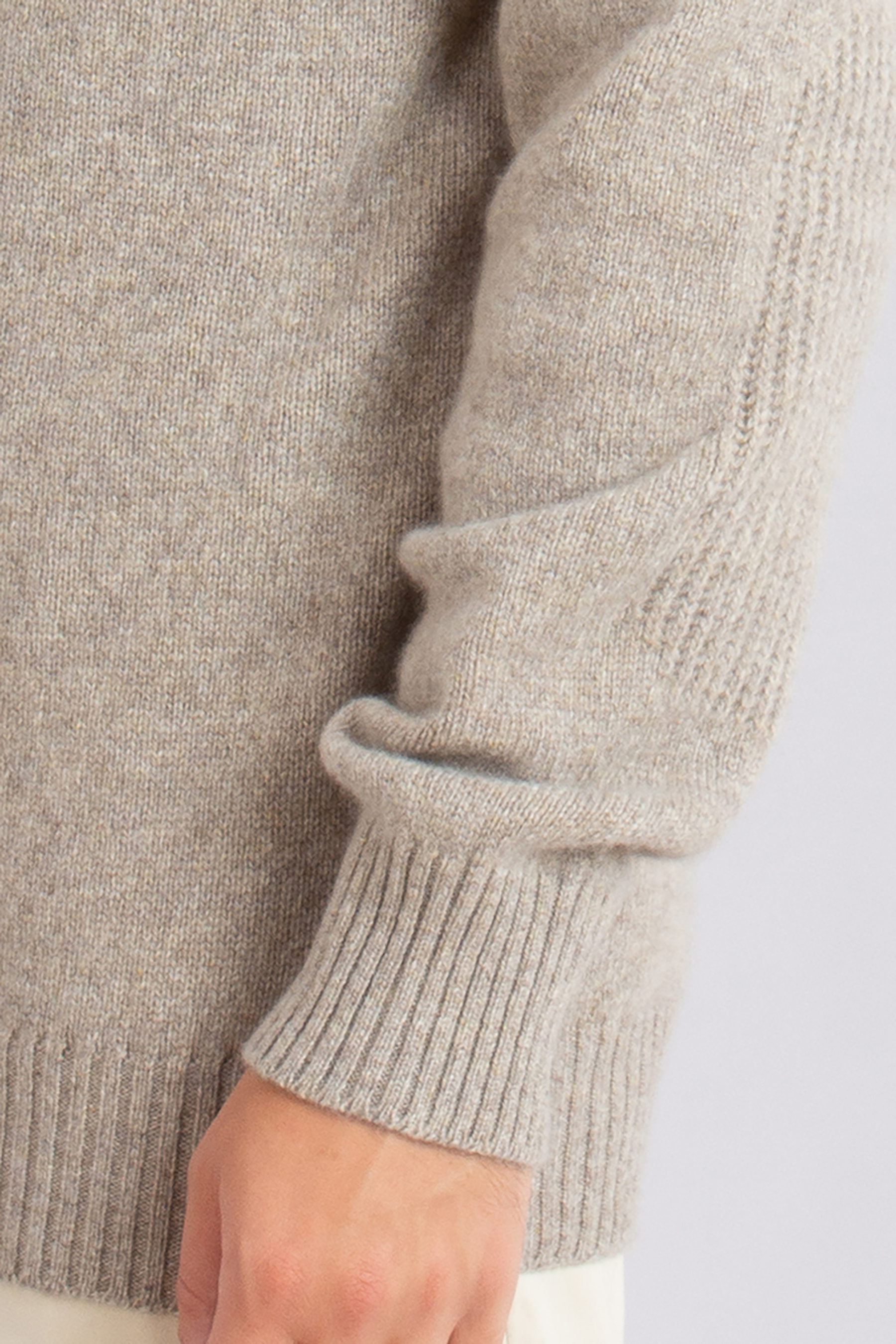 SEASE Coarsehair Cashmere Turtleneck Sweater