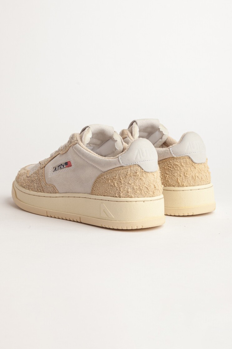 AUTRY Low Leather & Suede Sneakers Medalist