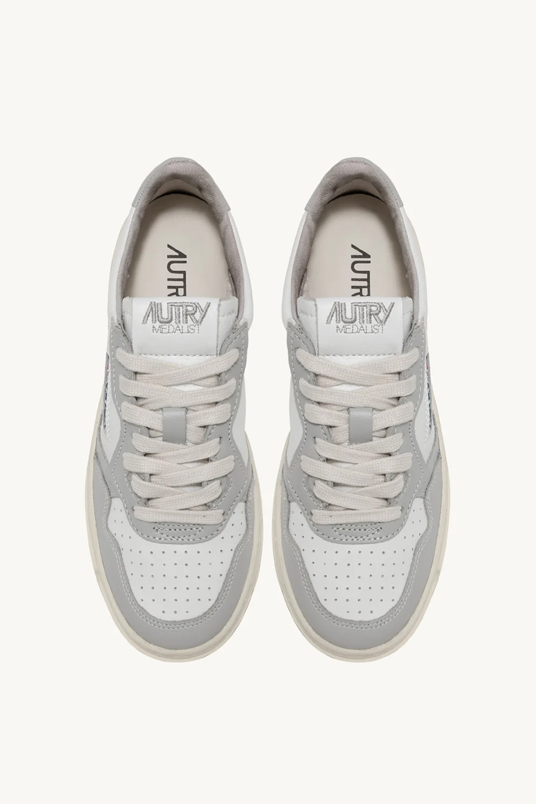 AUTRY Low Leather Sneakers Medalist