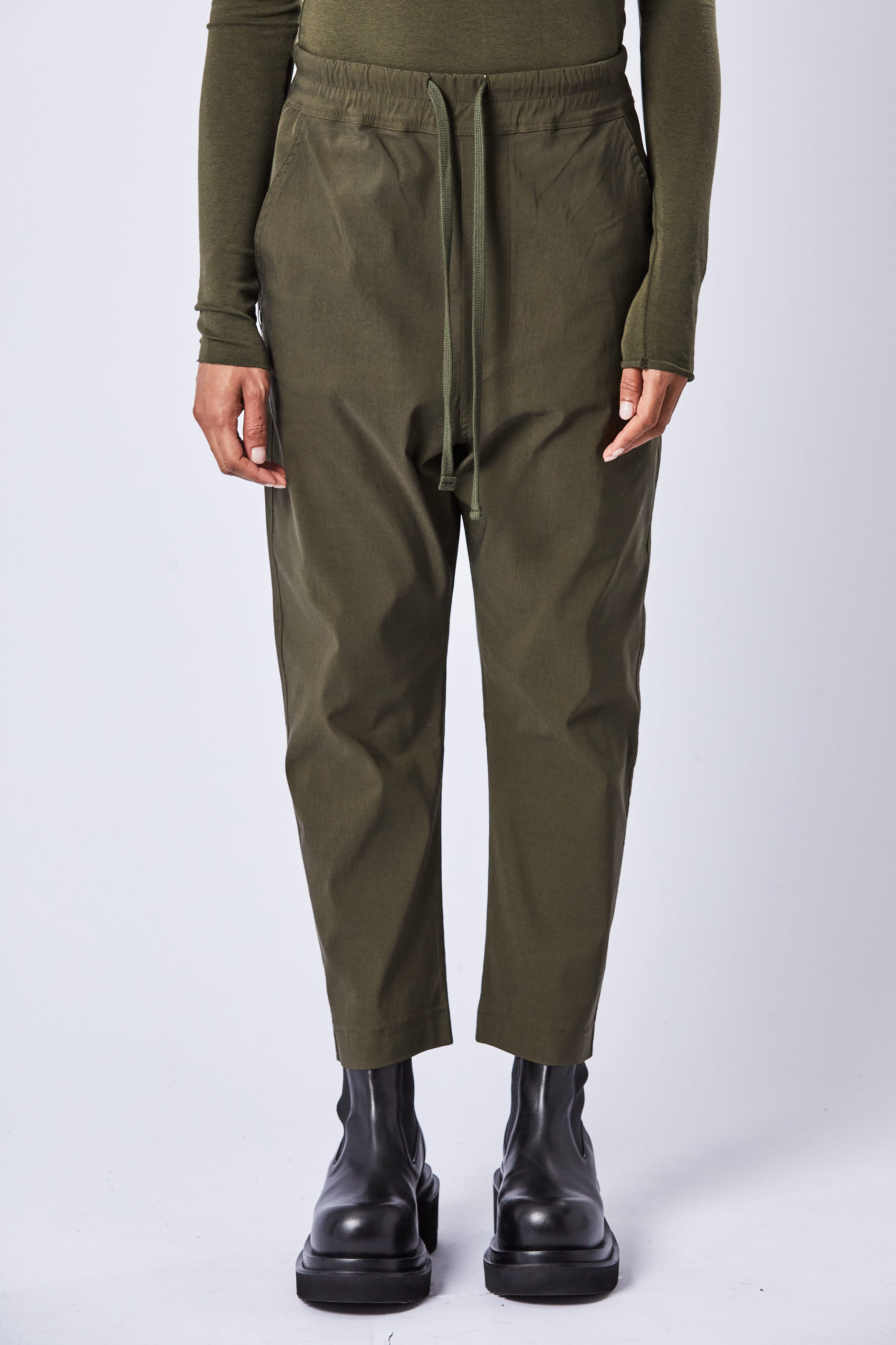 THOM KROM Stretch Fabric Dropped Crotch Pants