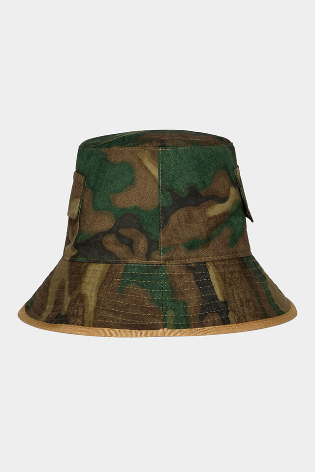 DSQUARED2 Camouflage Zip Pocket hat