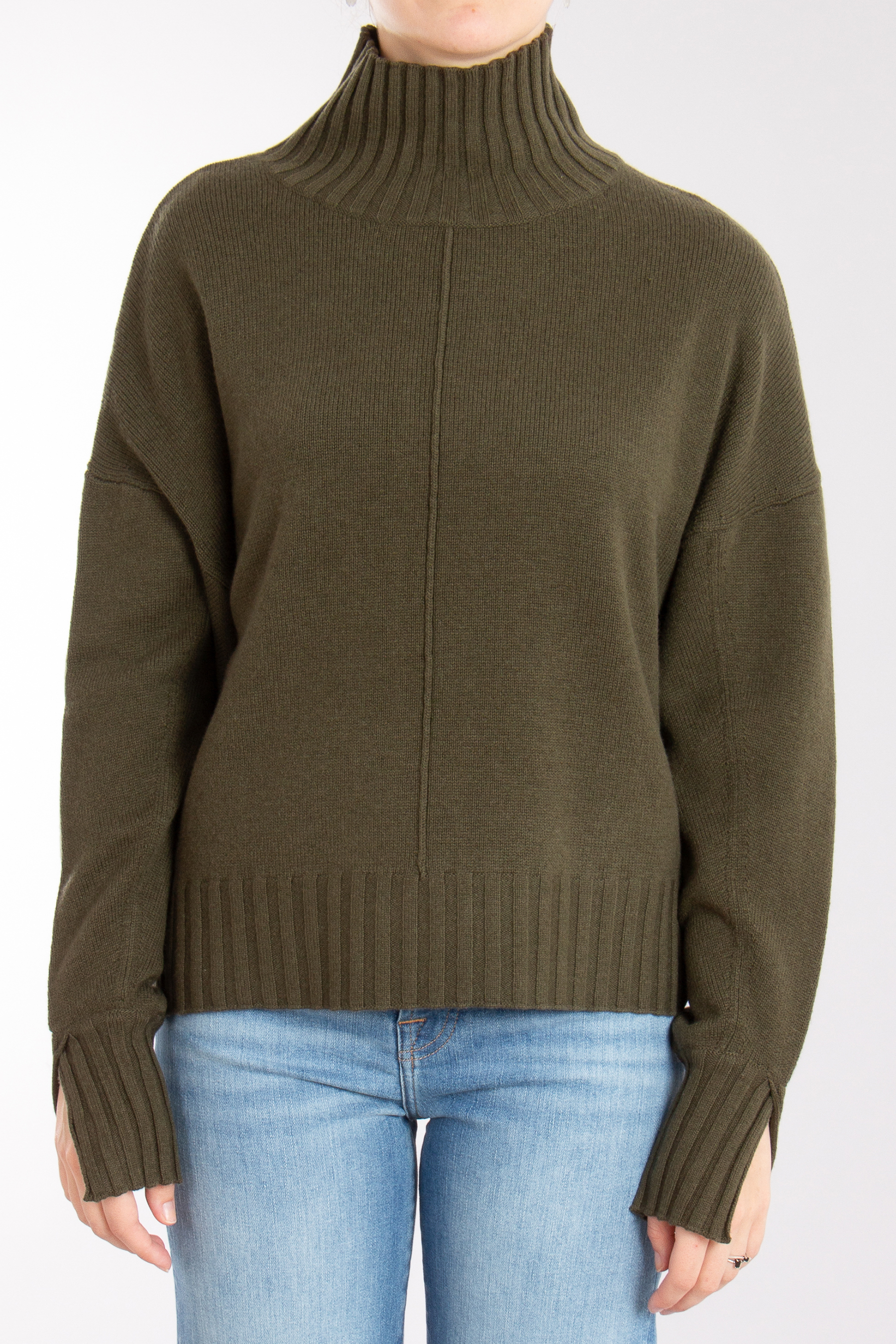 0039 ITALY Cashmere-Wool Blend Mock Neck Sweater Nima