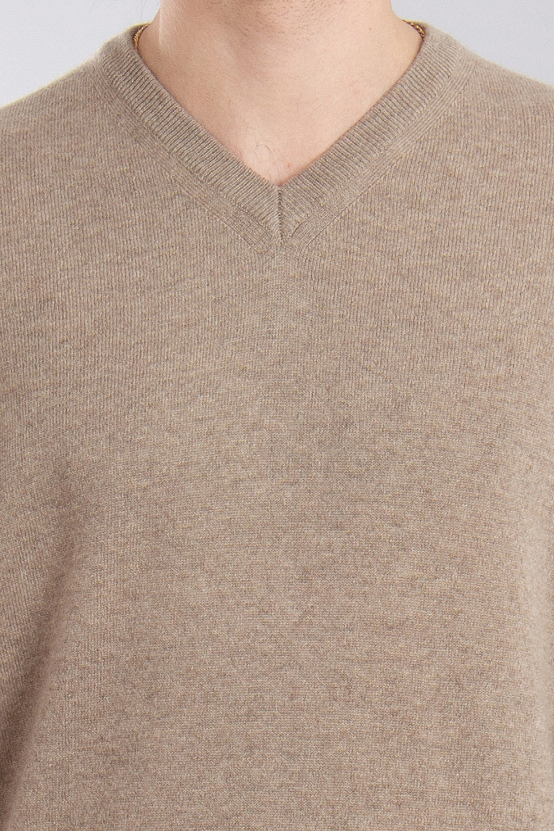 AIDA BARNI Cashmere V-Neck Sweater