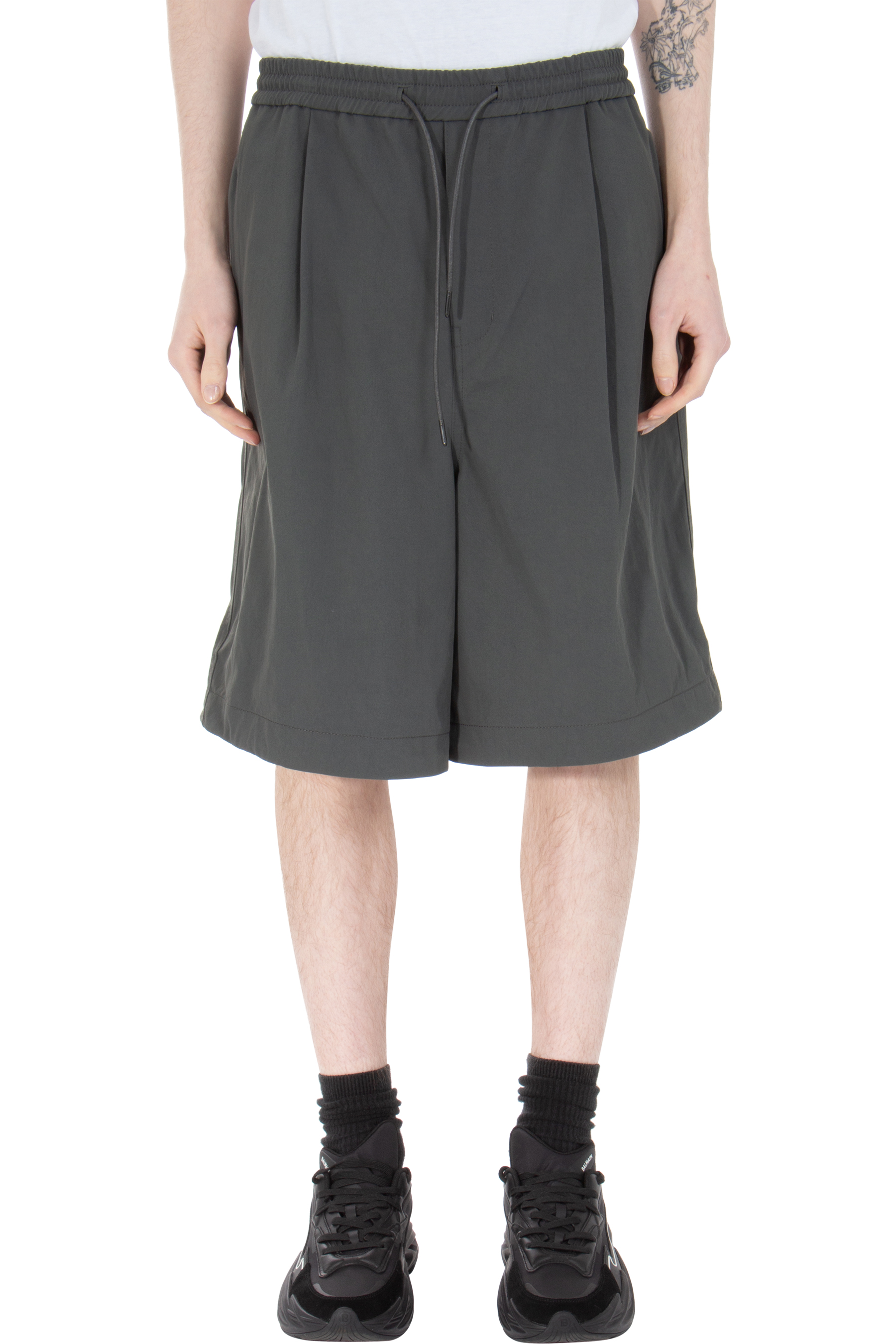 JUUN.J Wide Leg Nylon Shorts