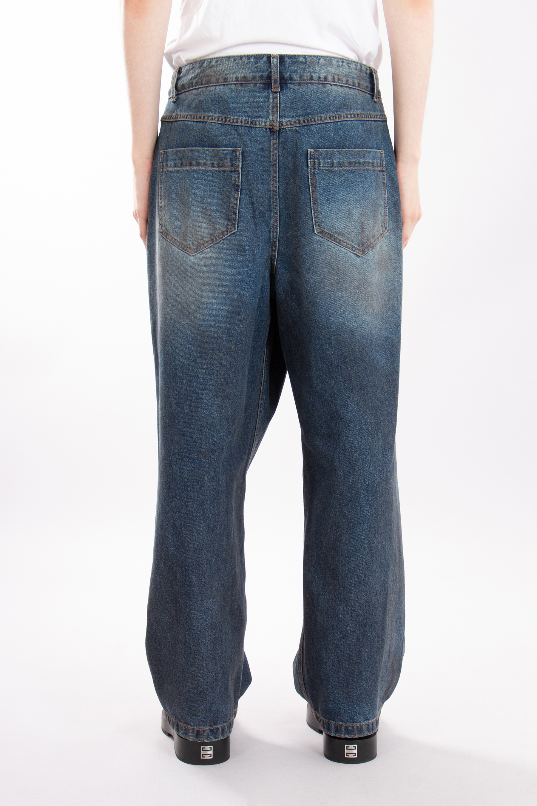 JUUN.J Oil-Washed Cotton Denim One-Tuck Wrap Jeans