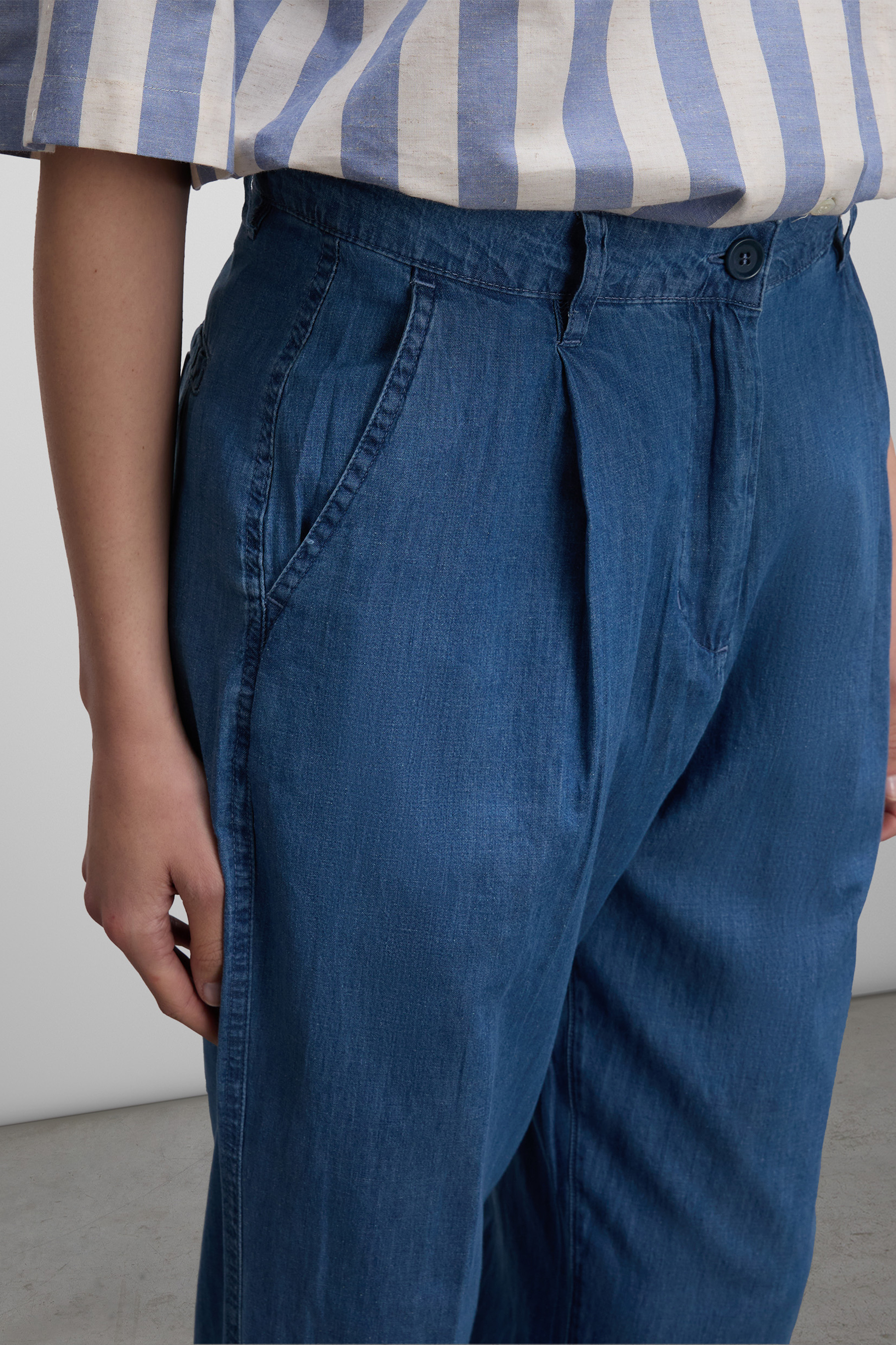 ASPESI Indigo Dye Cotton Pants