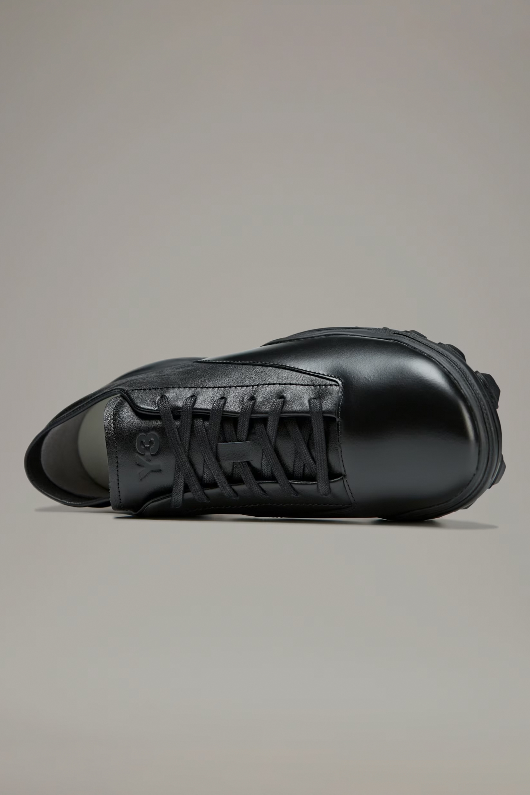 Y-3 Leather Sneakers GSG9 Low