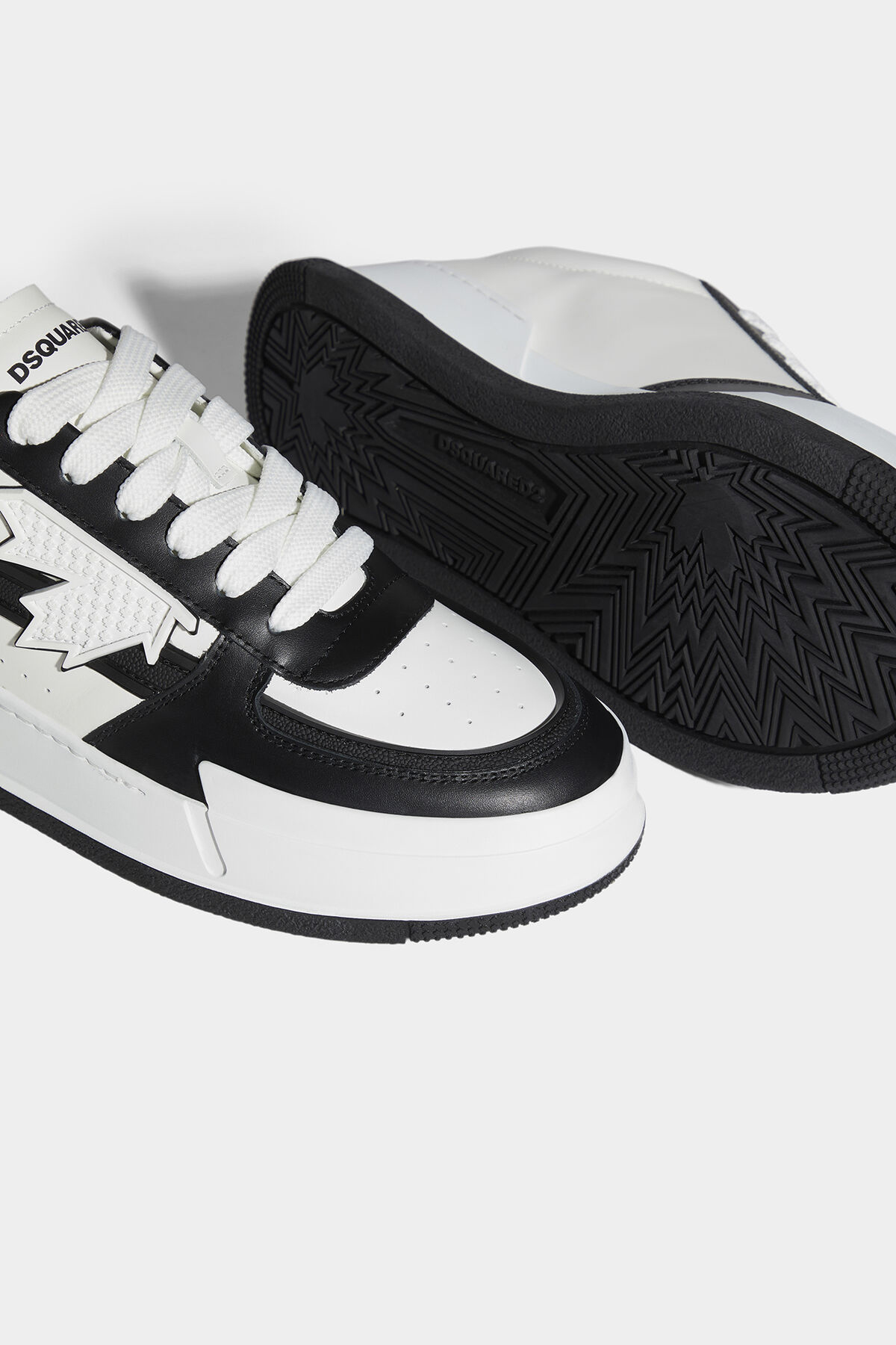 DSQUARED2 Leather Sneakers Canadian 