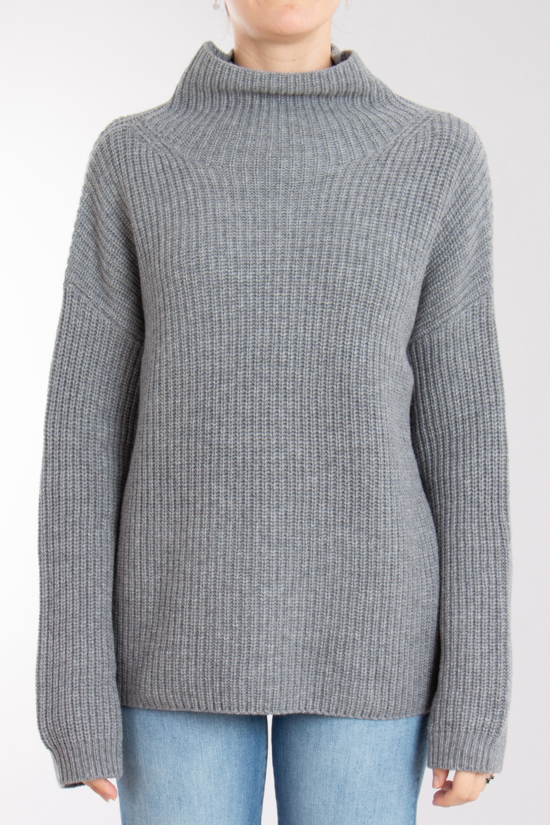 0039 ITALY Ribbed Cashmere-Wool Blend Mock Neck Sweater Lona