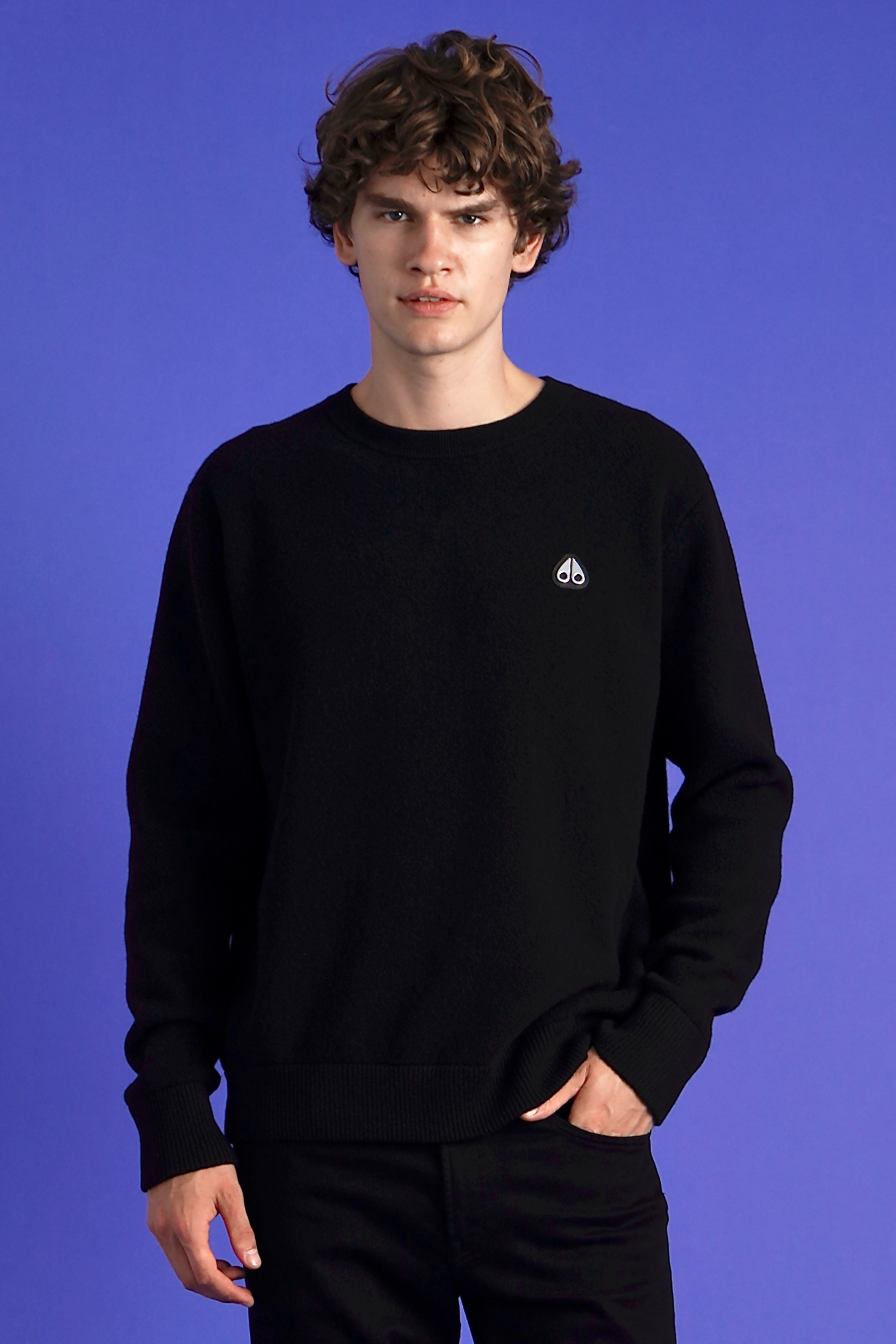 MOOSE KNUCKLES Wool-Cashmere Blend Crew Neck Sweater Jog Falls