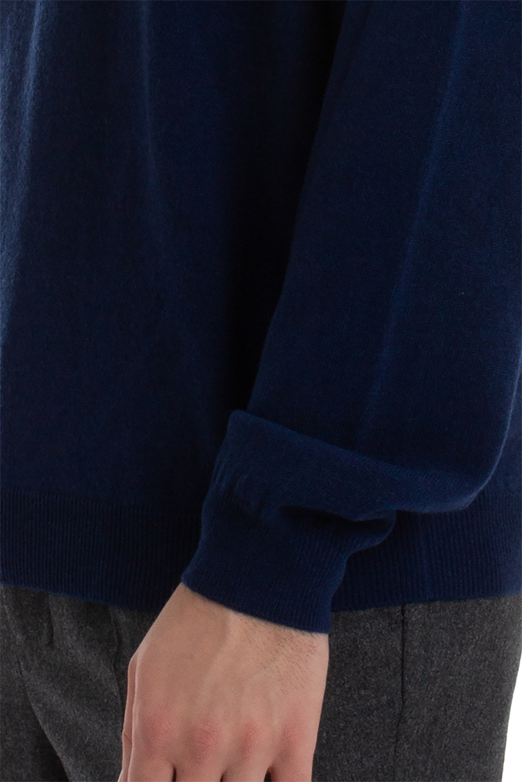 AIDA BARNI Cashmere Crew Neck Sweater