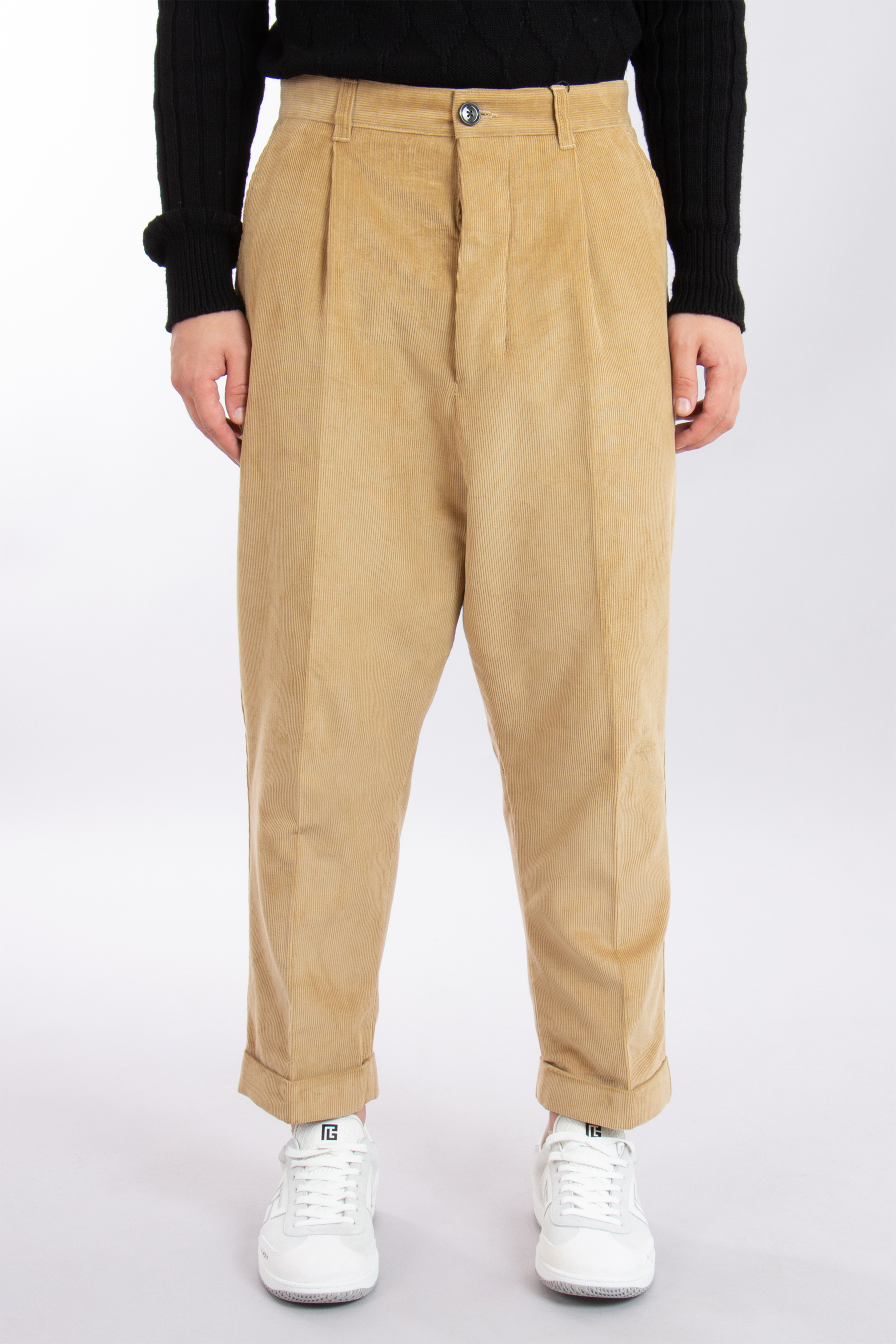 AMI PARIS Oversized Carrot Fit Cotton Corduroy Pants