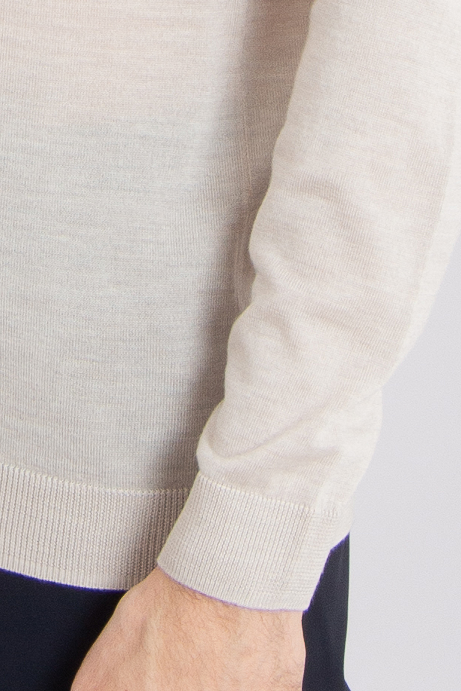 MIENTUS BERLIN Extrafine Wool-Silk-Cashmere Blend Sweater