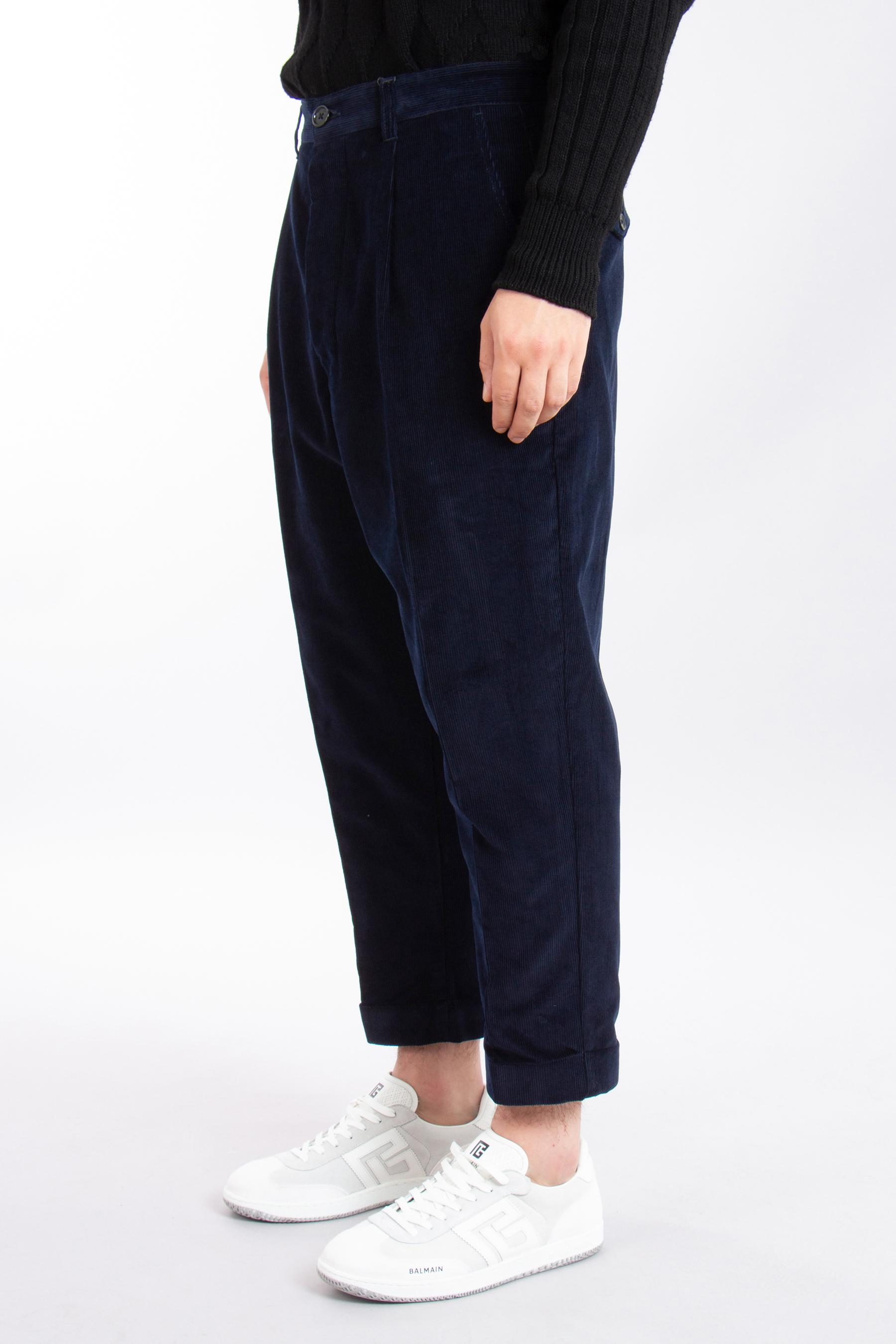 AMI PARIS Oversized Carrot Fit Cotton Corduroy Pants