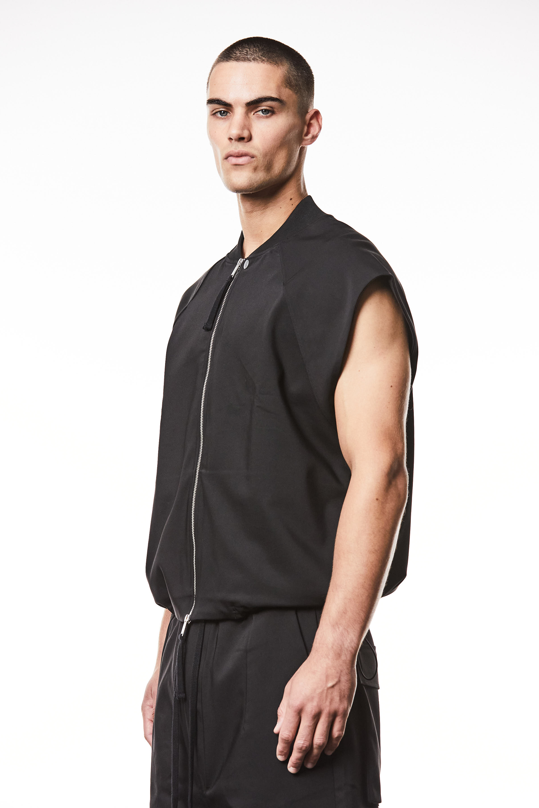 THOM KROM Relaxed Fit Cotton-Nylon Stretch Bomber Vest