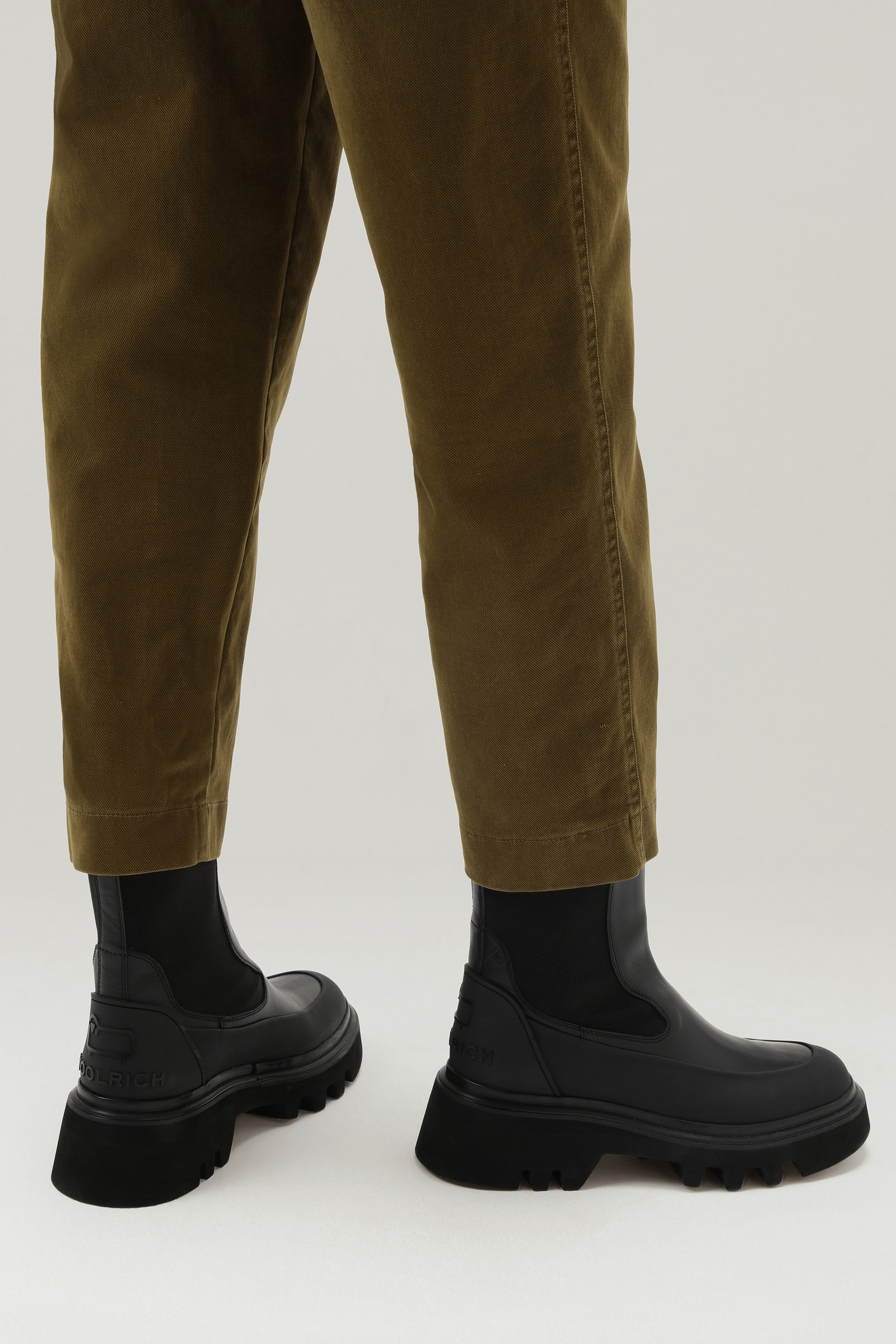 WOOLRICH Chelsea Boots With Military Tread