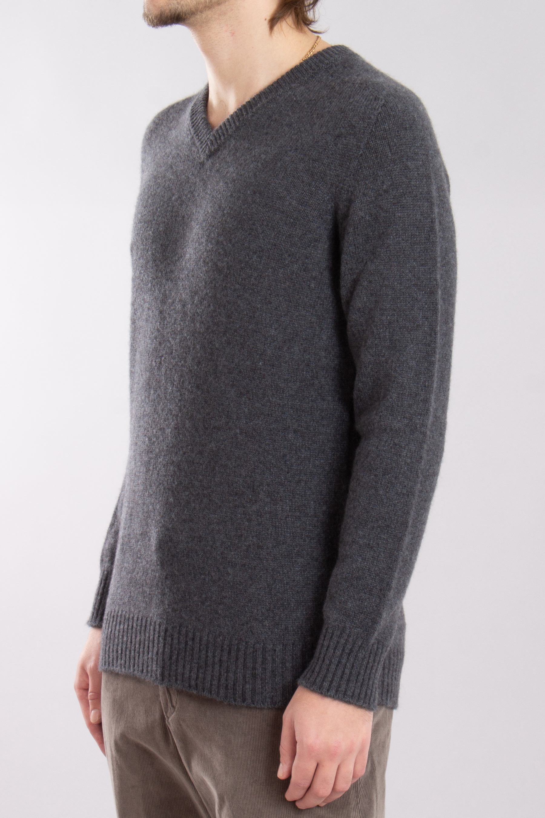 ROBERTO COLLINA Cashmere-Baby Alpaca Blend V-Neck Sweater