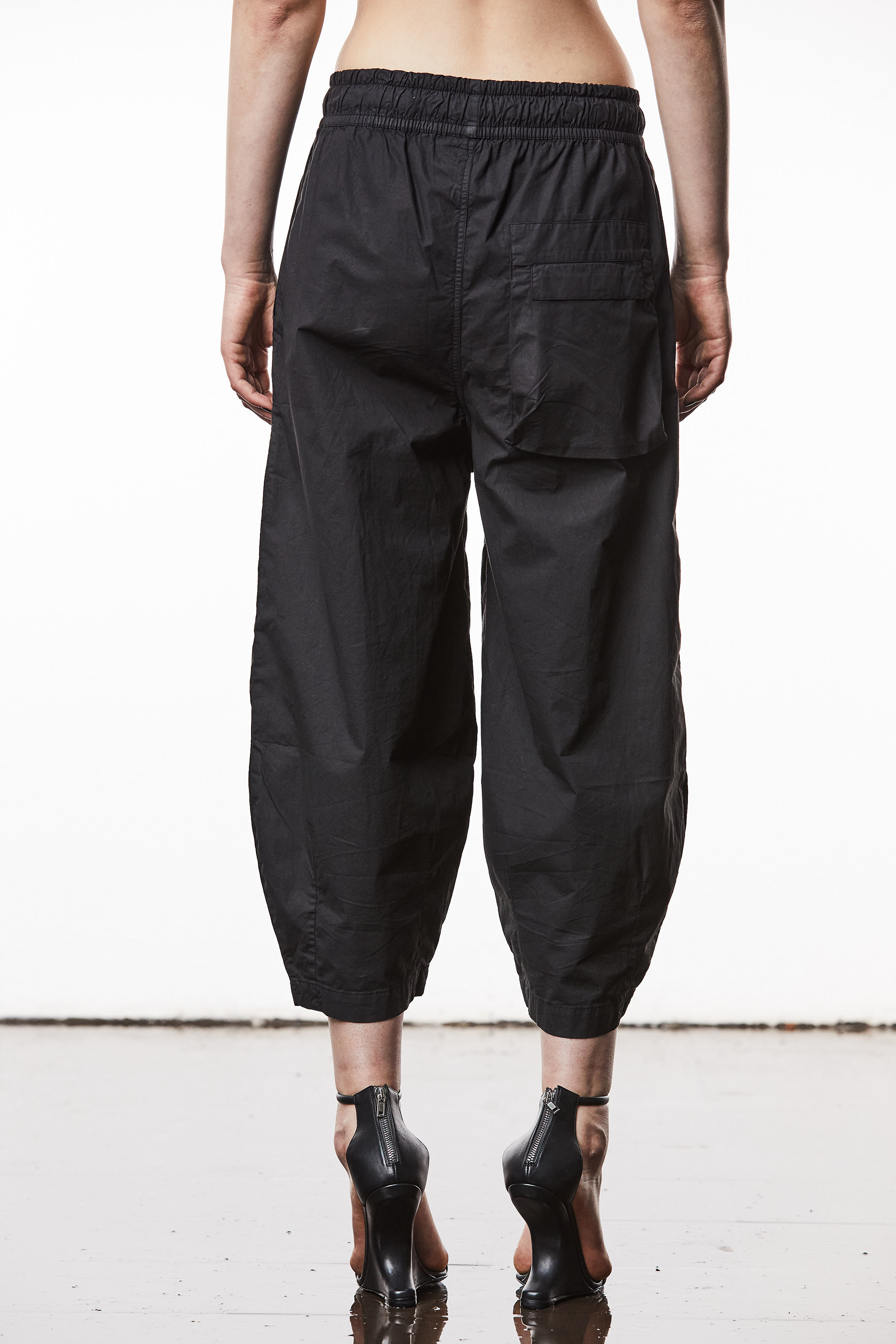 THOM KROM Relaxed Washed Crashed Cotton Stretch Pants