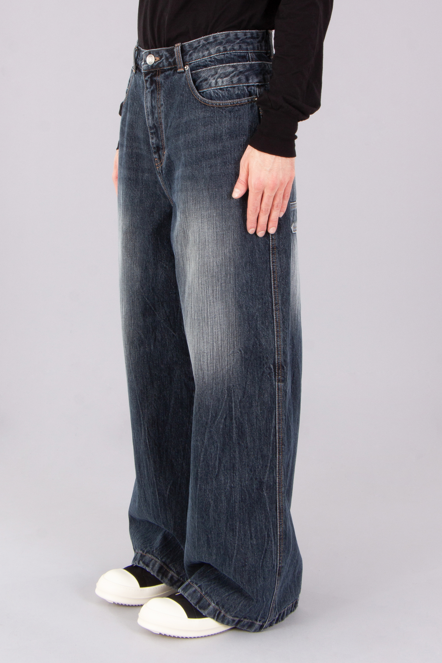 JUUN.J Wide Leg Washed Cotton Denim Double Waist Jeans