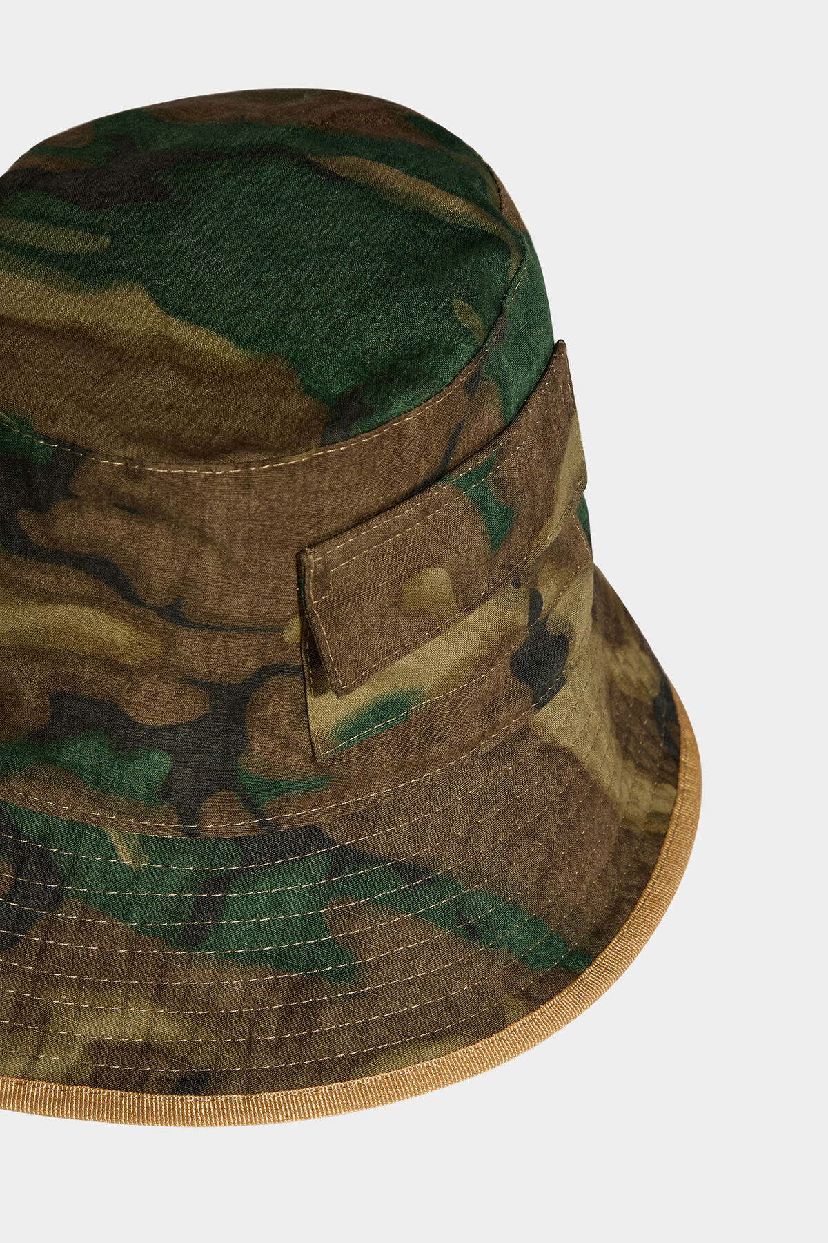 DSQUARED2 Camouflage Zip Pocket hat