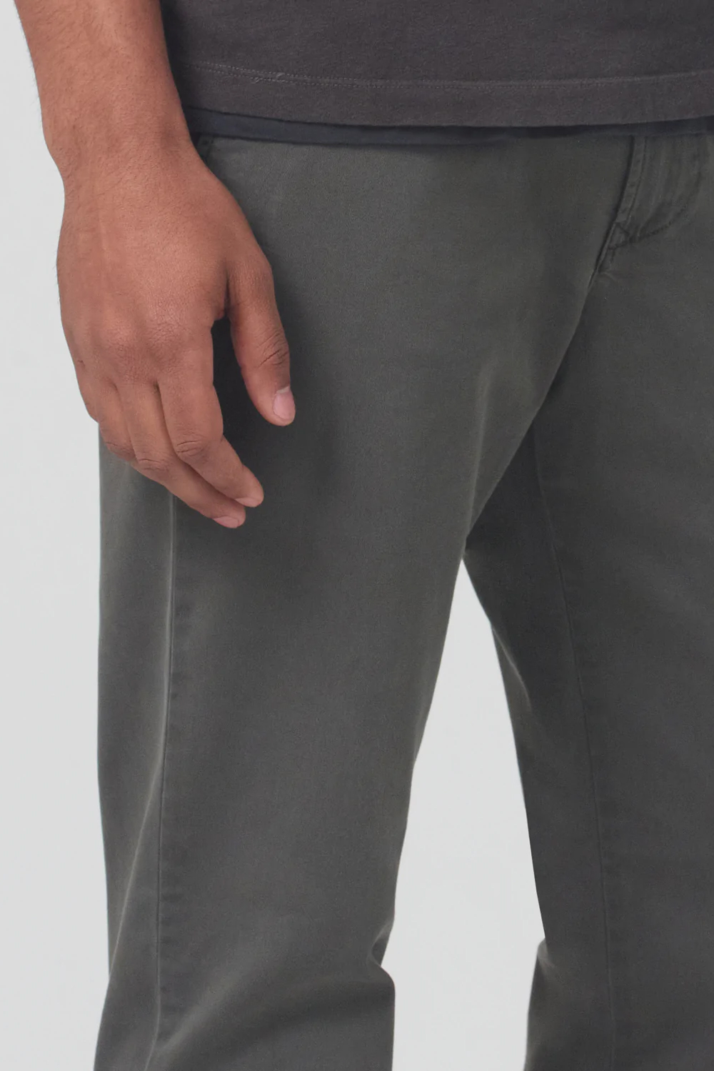 CITIZENS OF HUMANITY Tapered Slim Chino The London