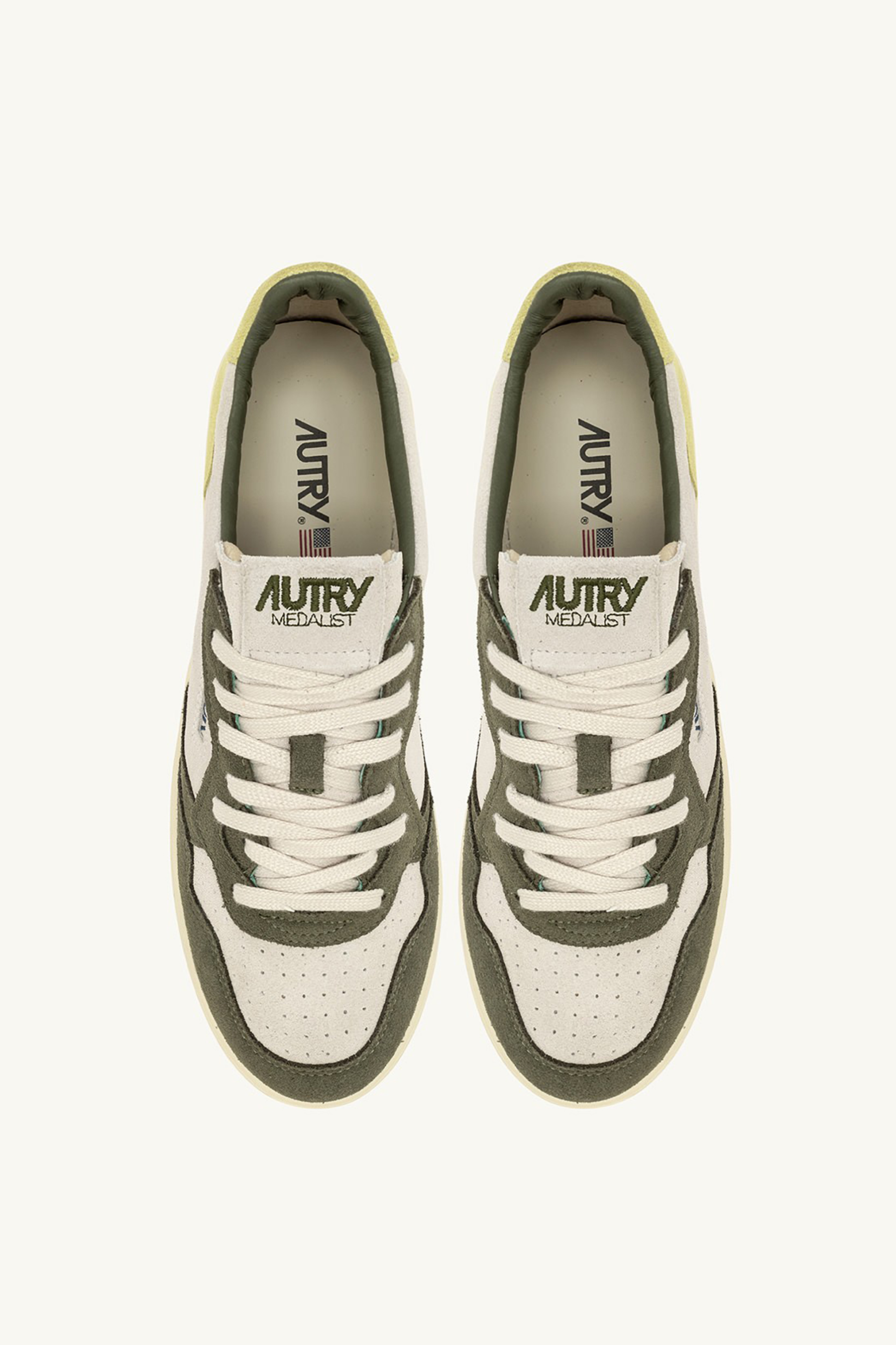 AUTRY Suede Sneakers Medalist Low