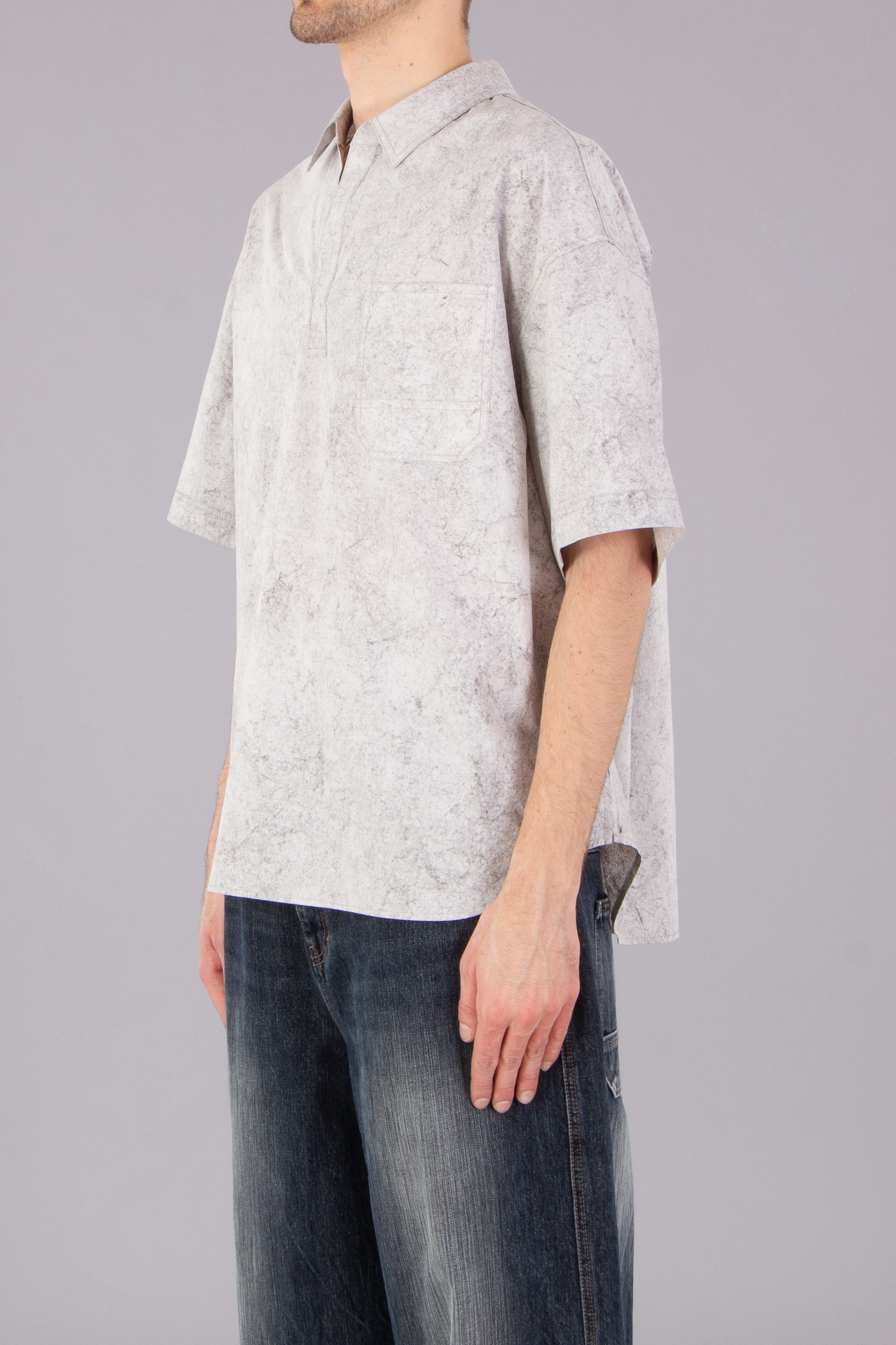 JUUN.J Loose Fit Coal Cotton Short Sleeve Shirt