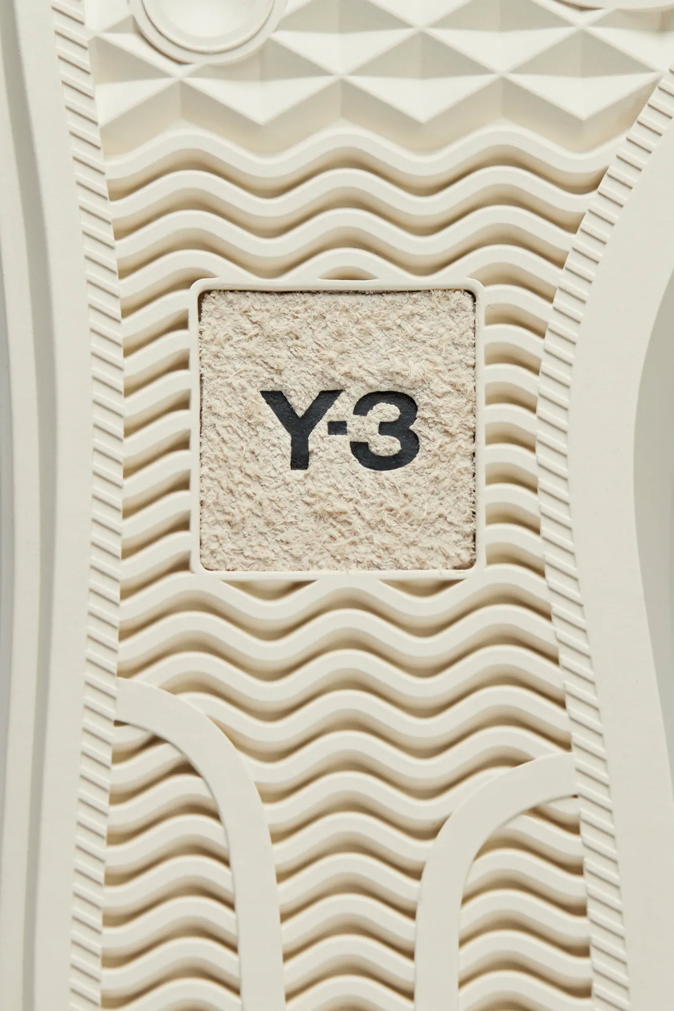 Y-3 Woven Textil & Suede Sneakers Ajatu Court Low 