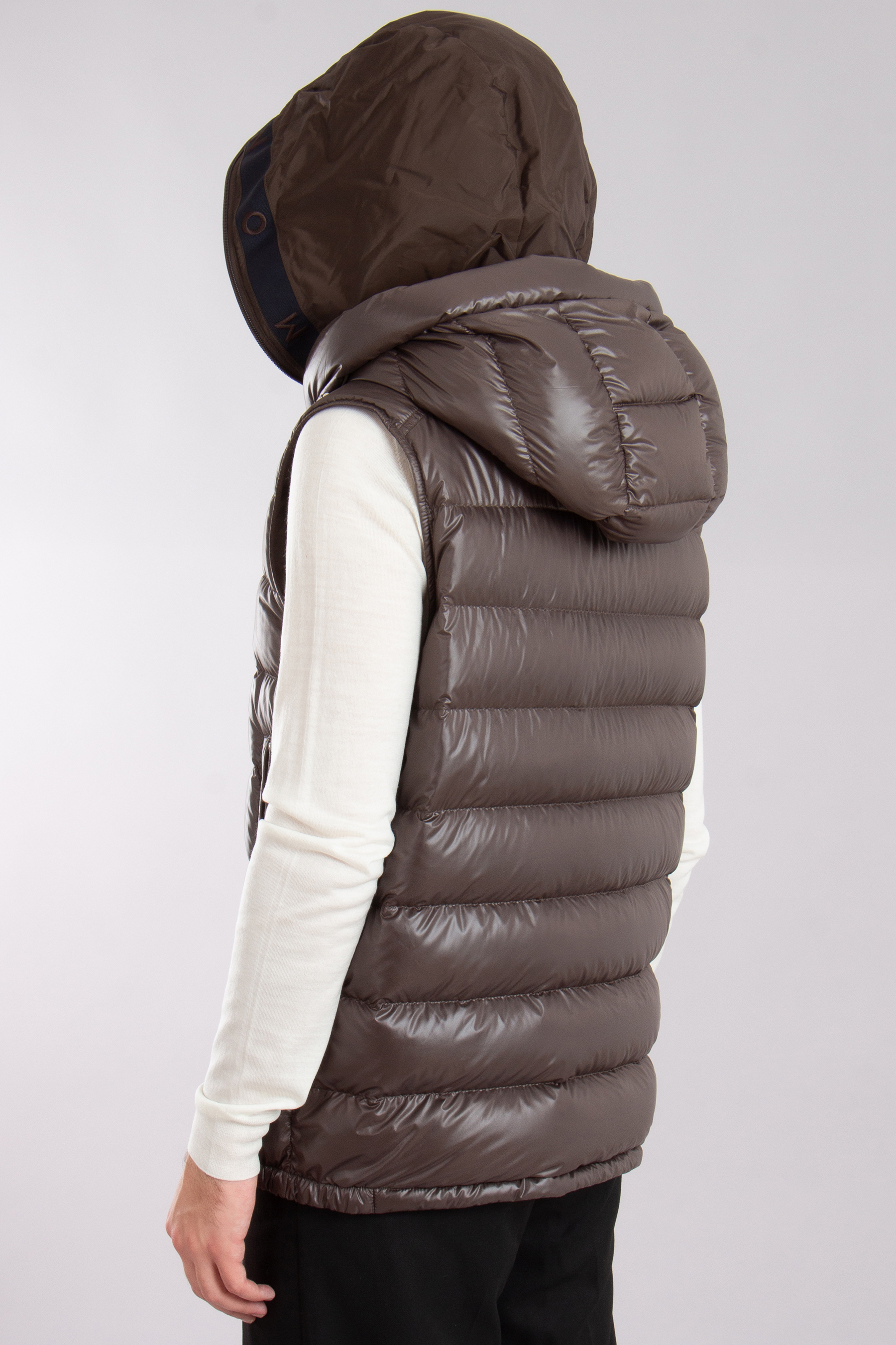 MONCLER Barant Micro Chic Down Vest