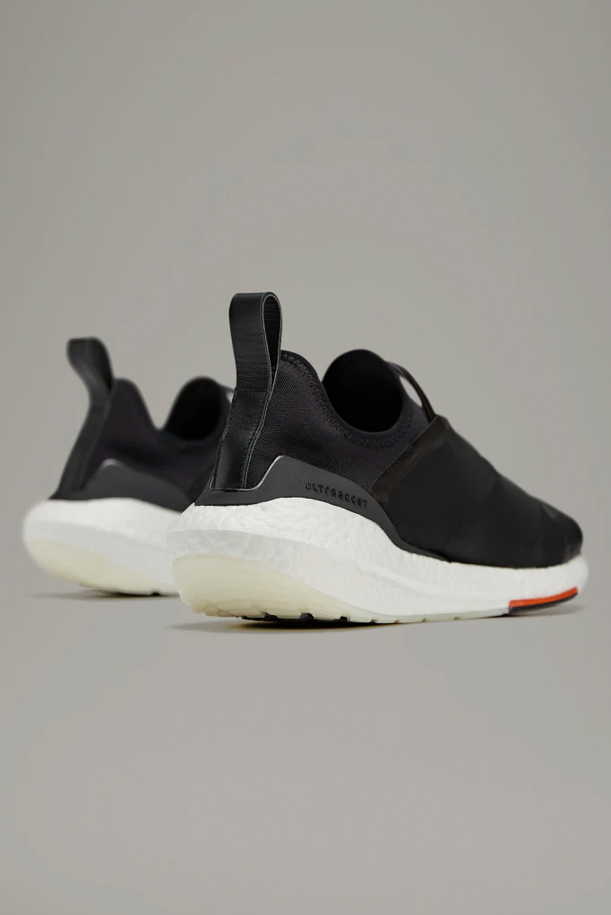 Y-3 Primeknit Sneakers UltraBOOST 22 