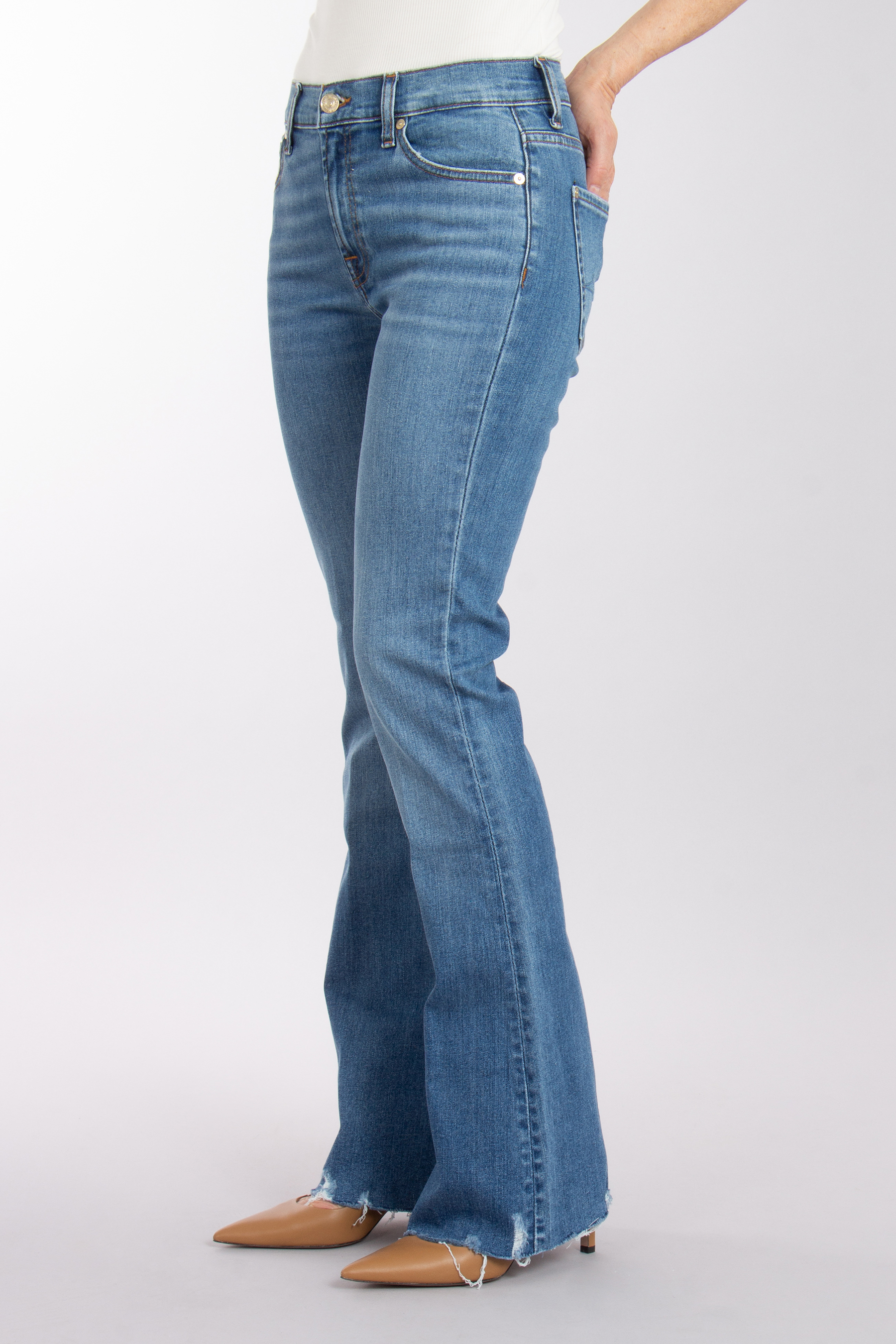 7 FOR ALL MANKIND Heritage Denim Jeans Bootcut Tailorless