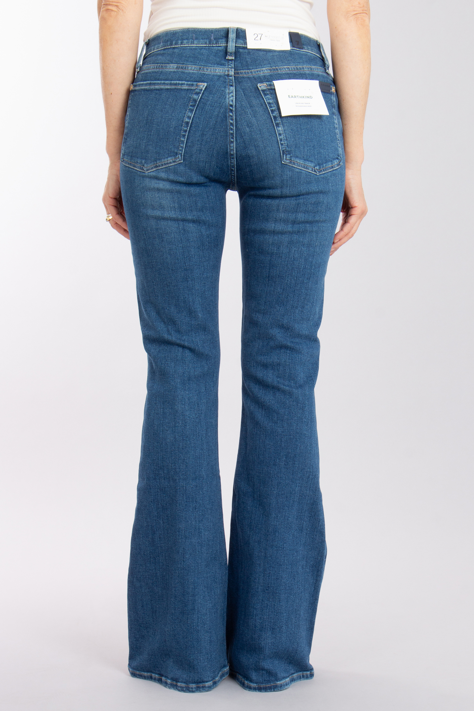 7 FOR ALL MANKIND Classic Flare Earthkind Denim Jeans HW Ali