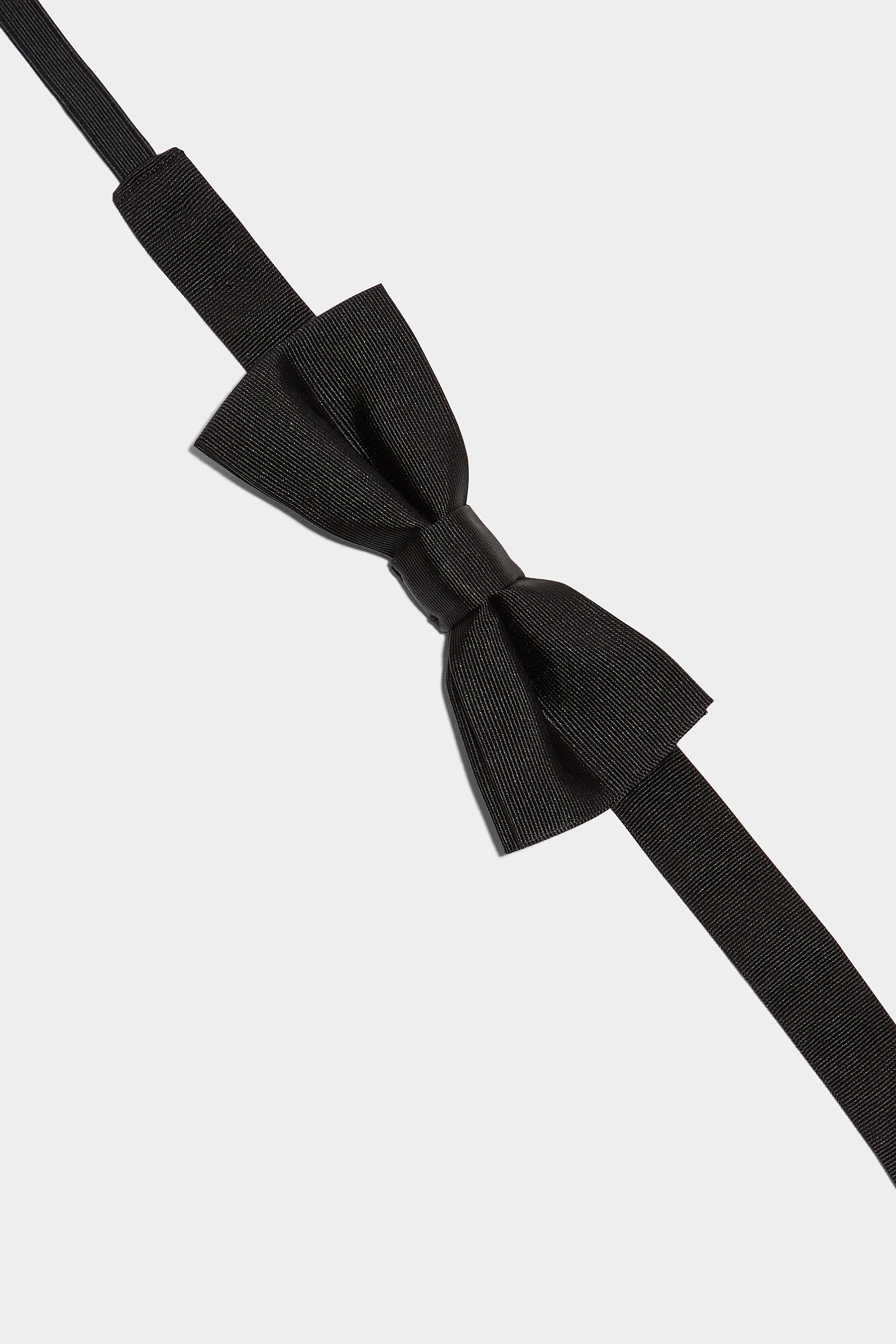 DSQUARED2 Classic Silk Bow Tie