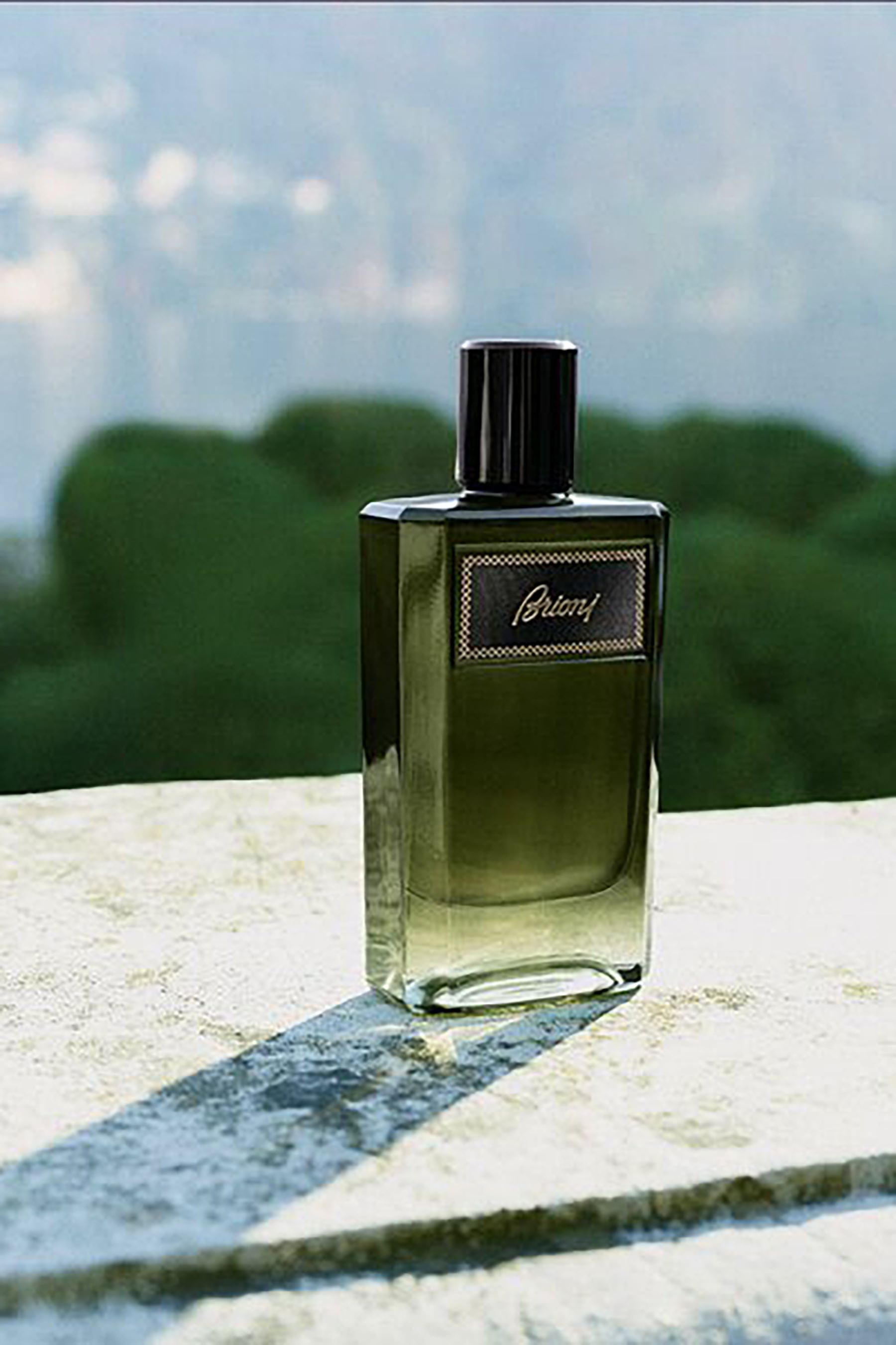 BRIONI Eau de Parfum Essentiel 60ml