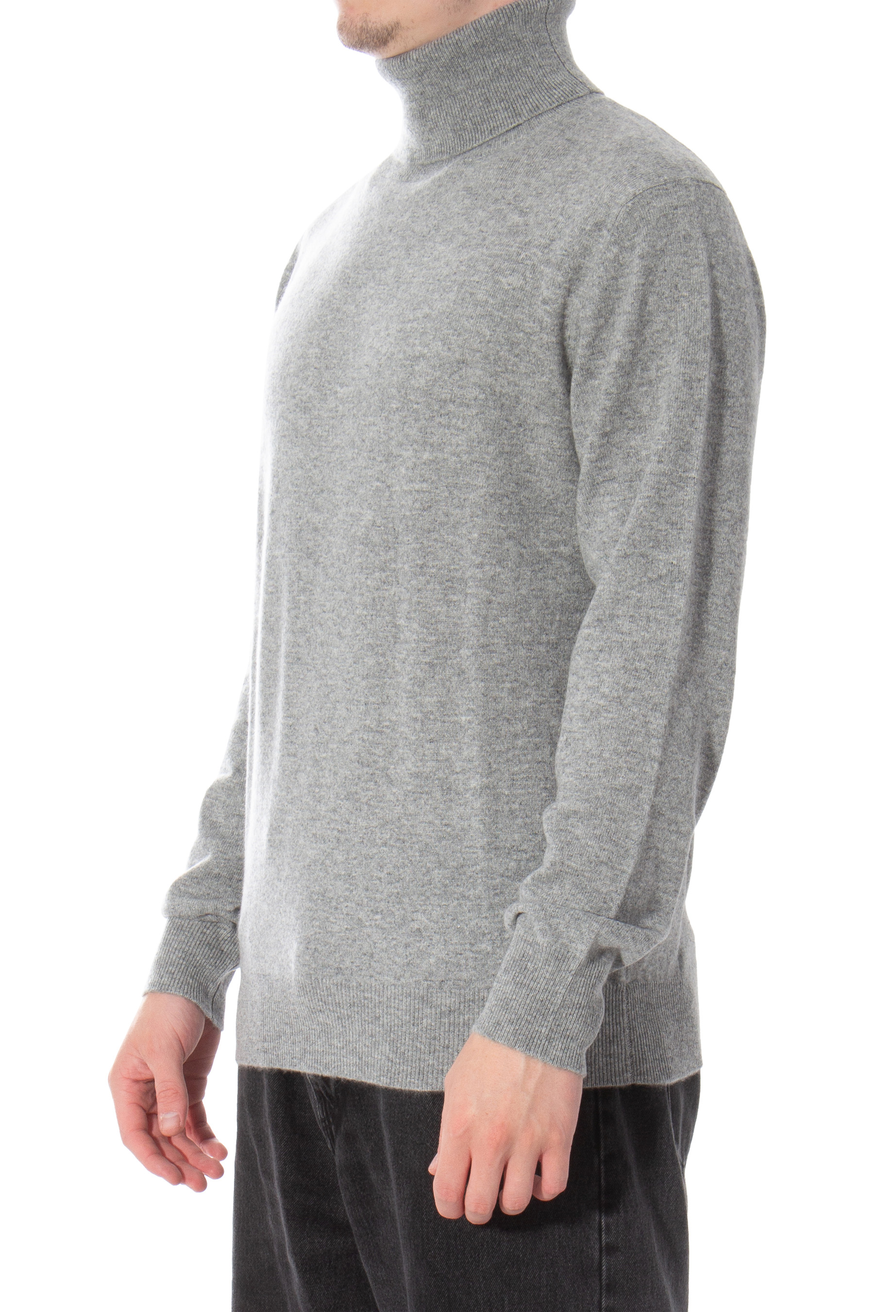 ALLUDE Cashmere Turtleneck Sweater