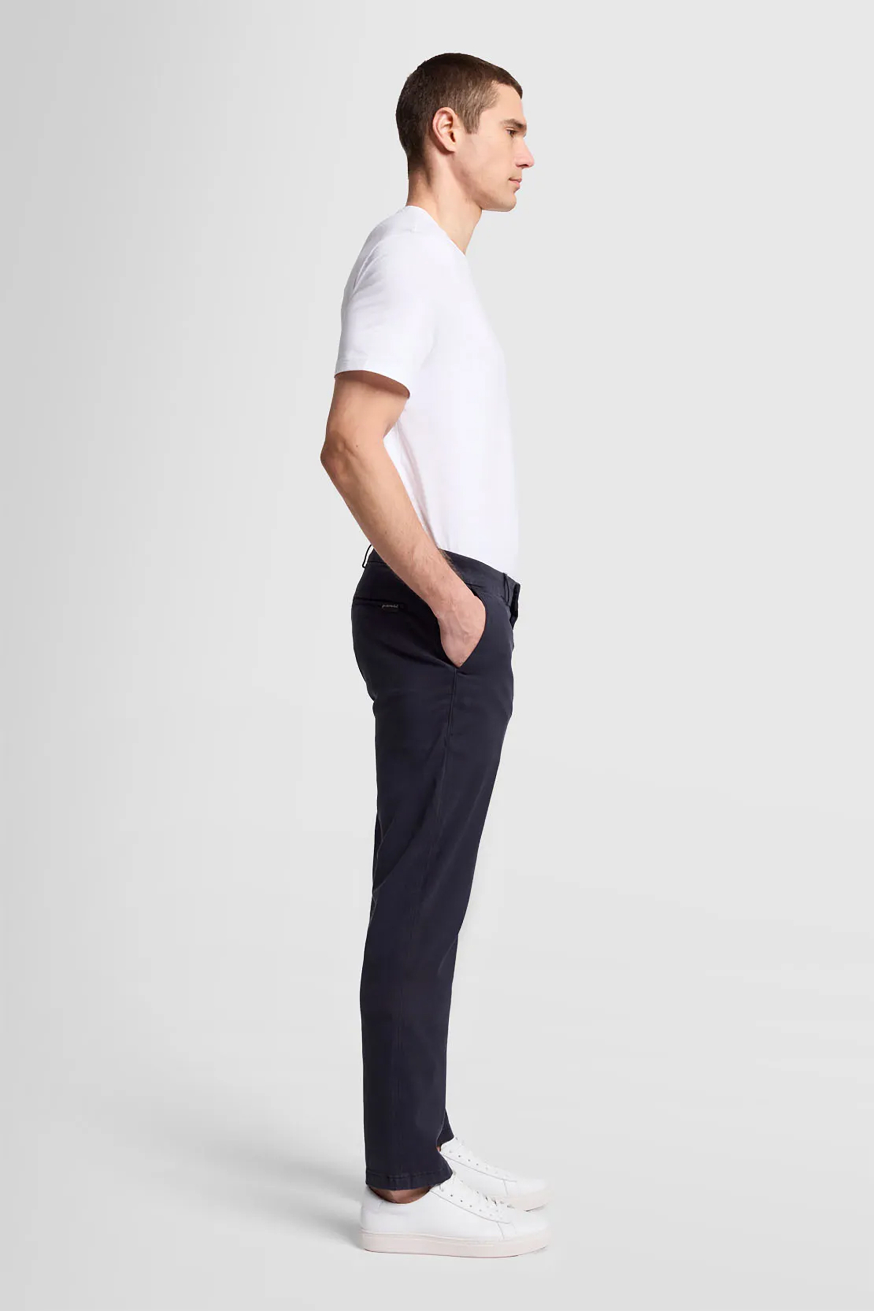 7 FOR ALL MANKIND Luxe Performance Sateen Pants Slimmy Chino