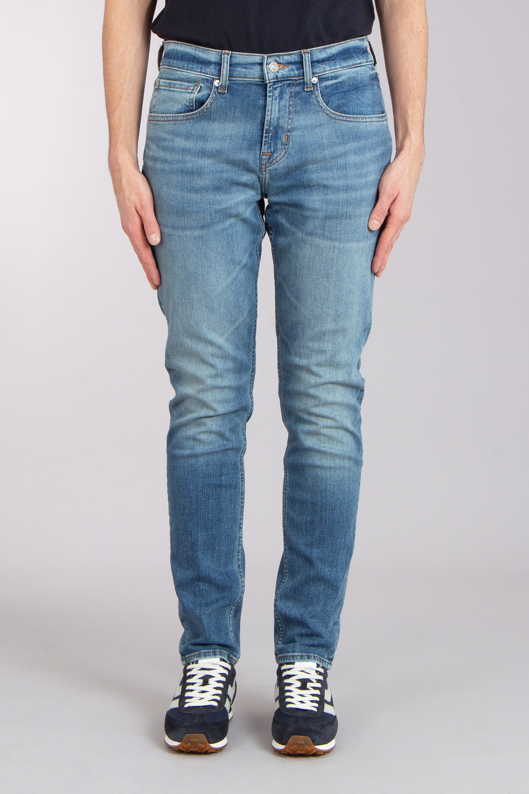 7 FOR ALL MANKIND Modern Slim Fit Luxe Performance Denim Jeans Slimmy Tapered