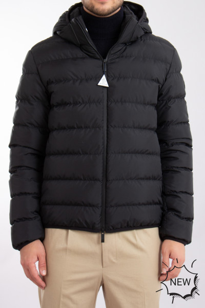 MONCLER Jeluz Micro Soft Nylon Technique Down Jacket